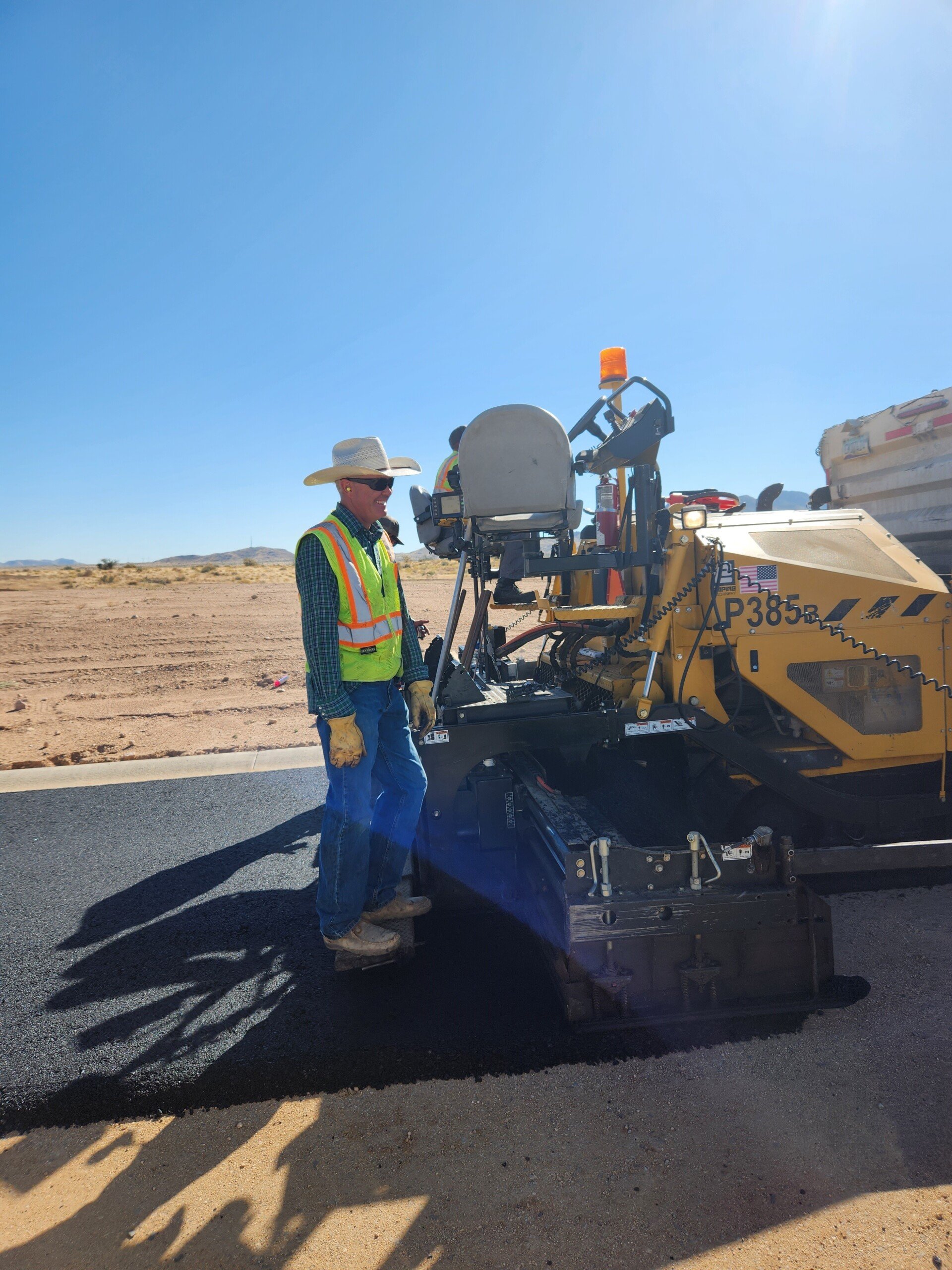 Construction Team Kingman, AZ Desert Construction Inc.