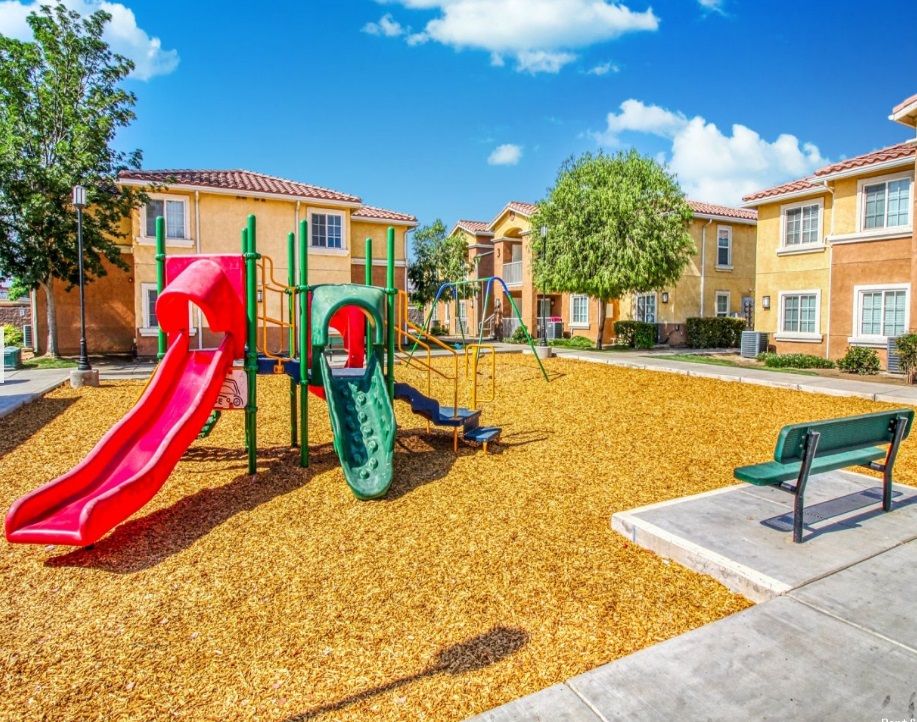 summerviewapartments Pro Residential