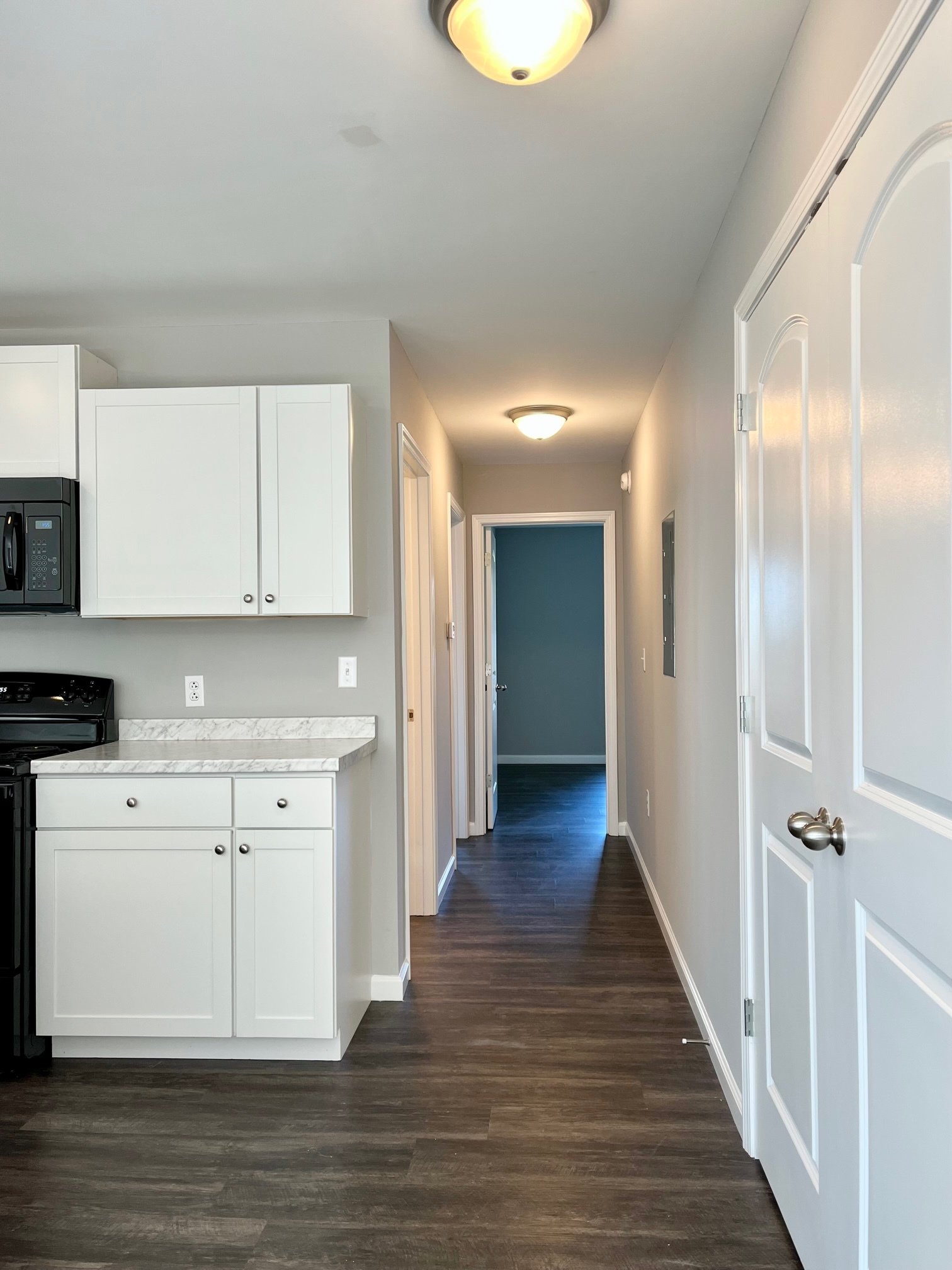 April Way W&R Rentals, LLC