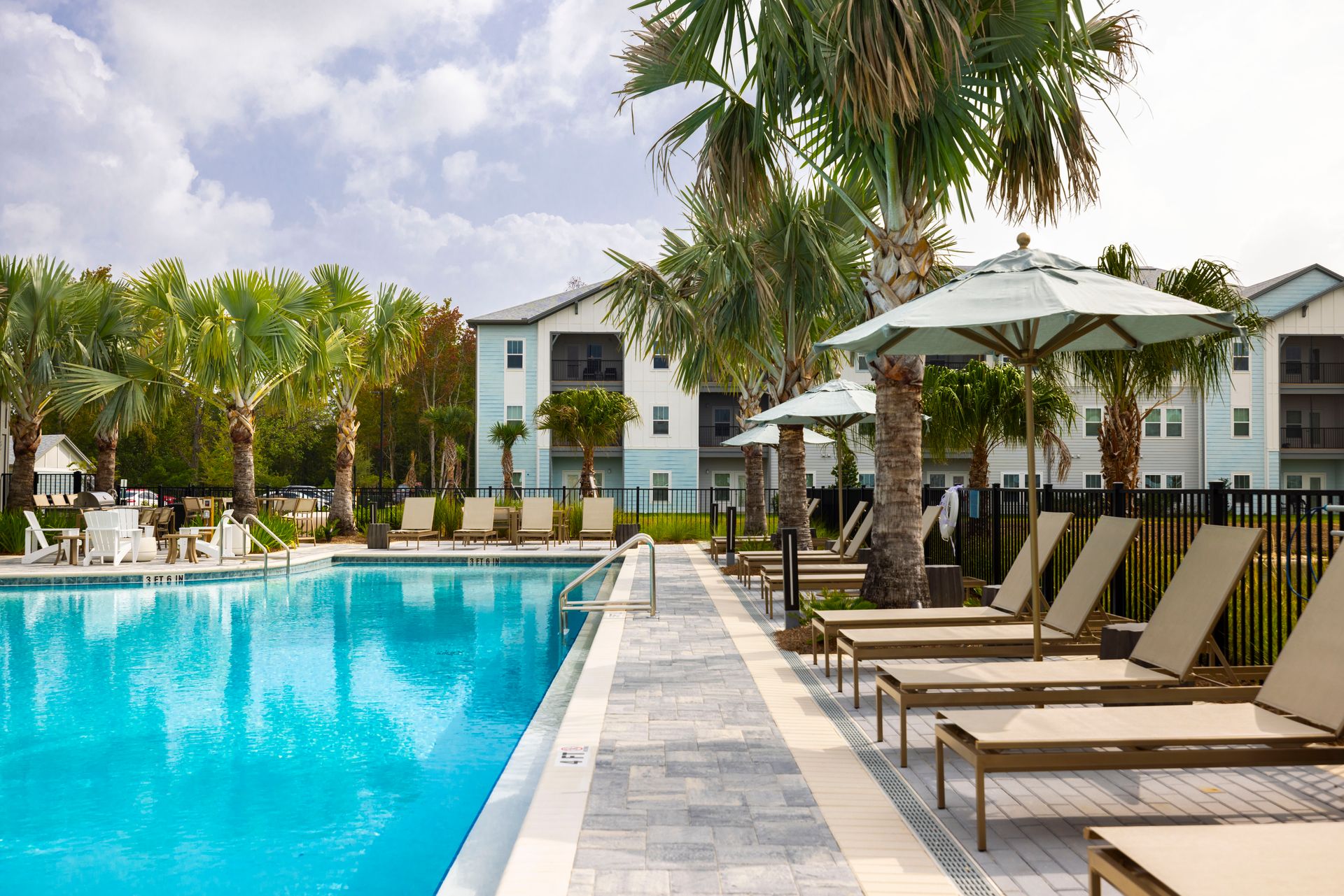 Gallery Collins Preserve Brand New Apartments in Jacksonville, FL