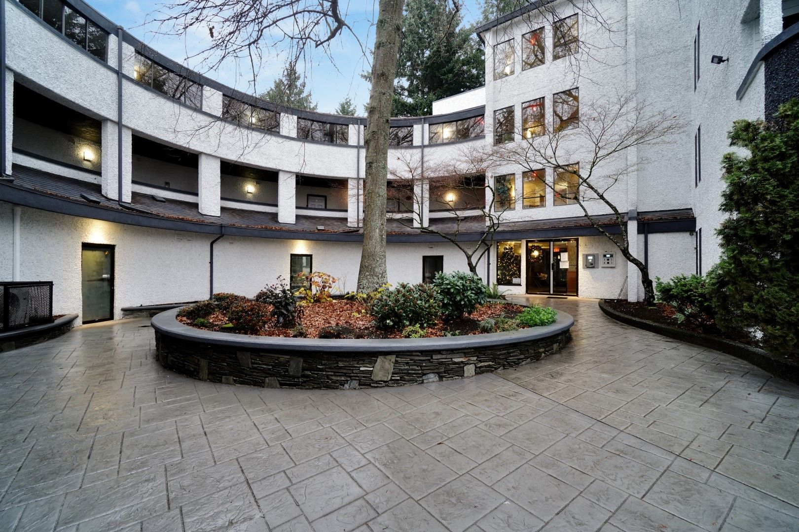Woodgrove Pines Apartments Gallery