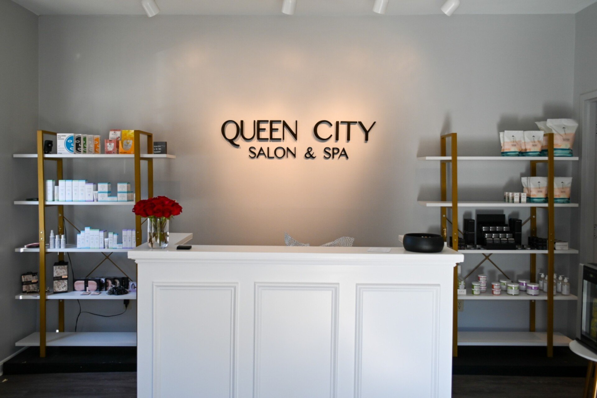 Queen City Salon & Spa Near Cincinnati, OH