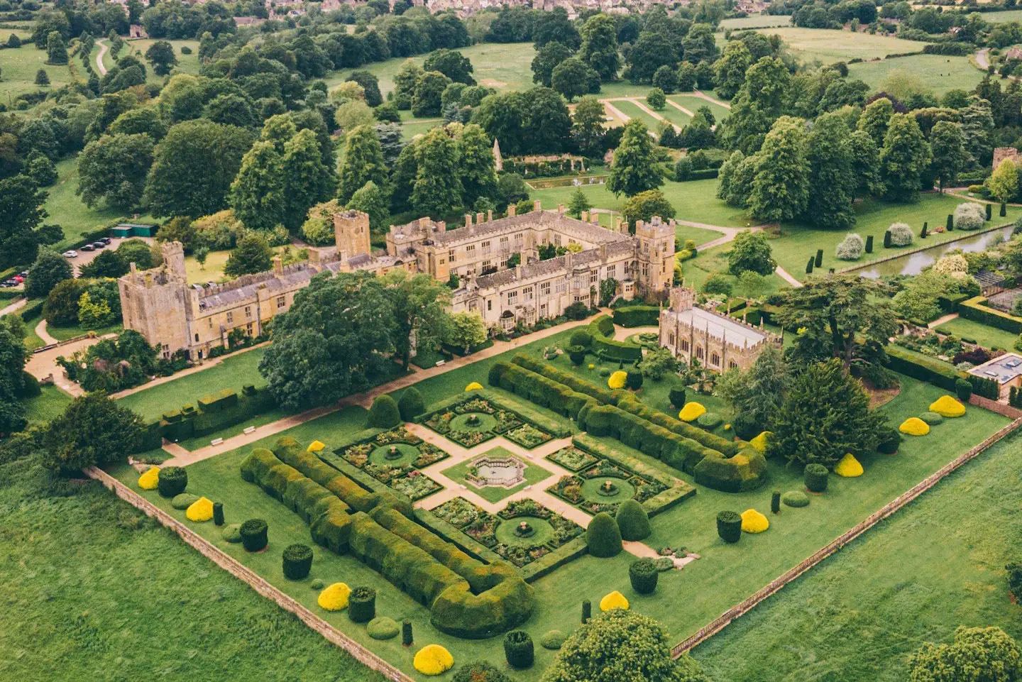 Luxury Cottage, Barn & Cabin Rentals Cotswolds Gloucestershire