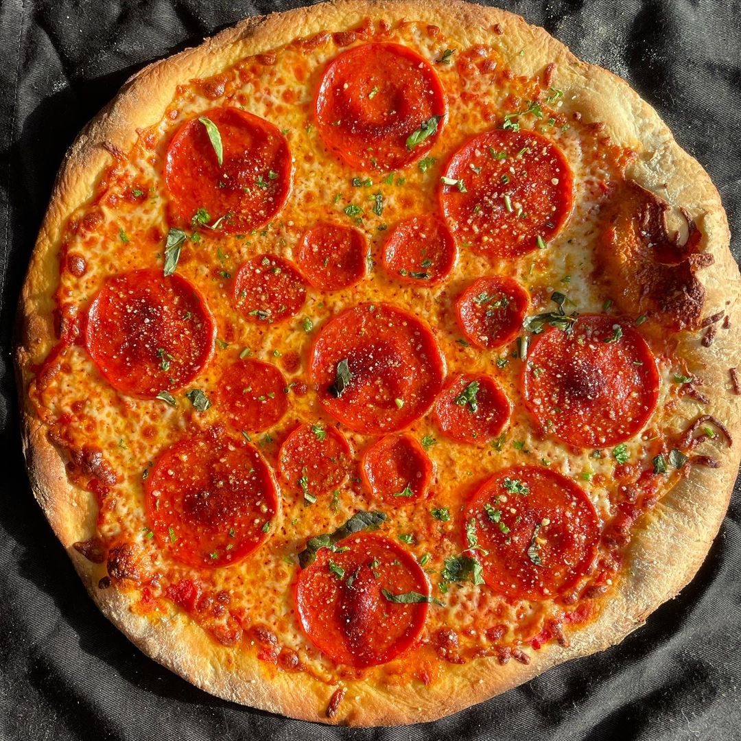 I just cant stop eating The Perfect pepperoni Pizza at Marco's