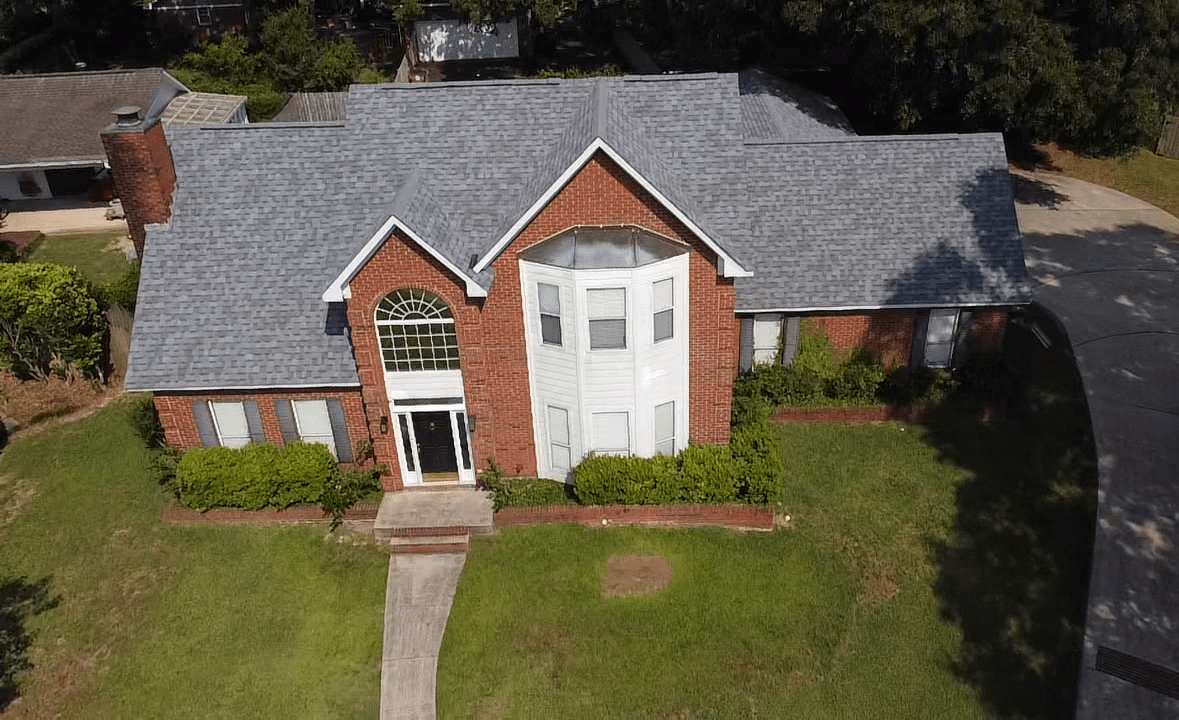 ElitePro Roofing and Construction Home