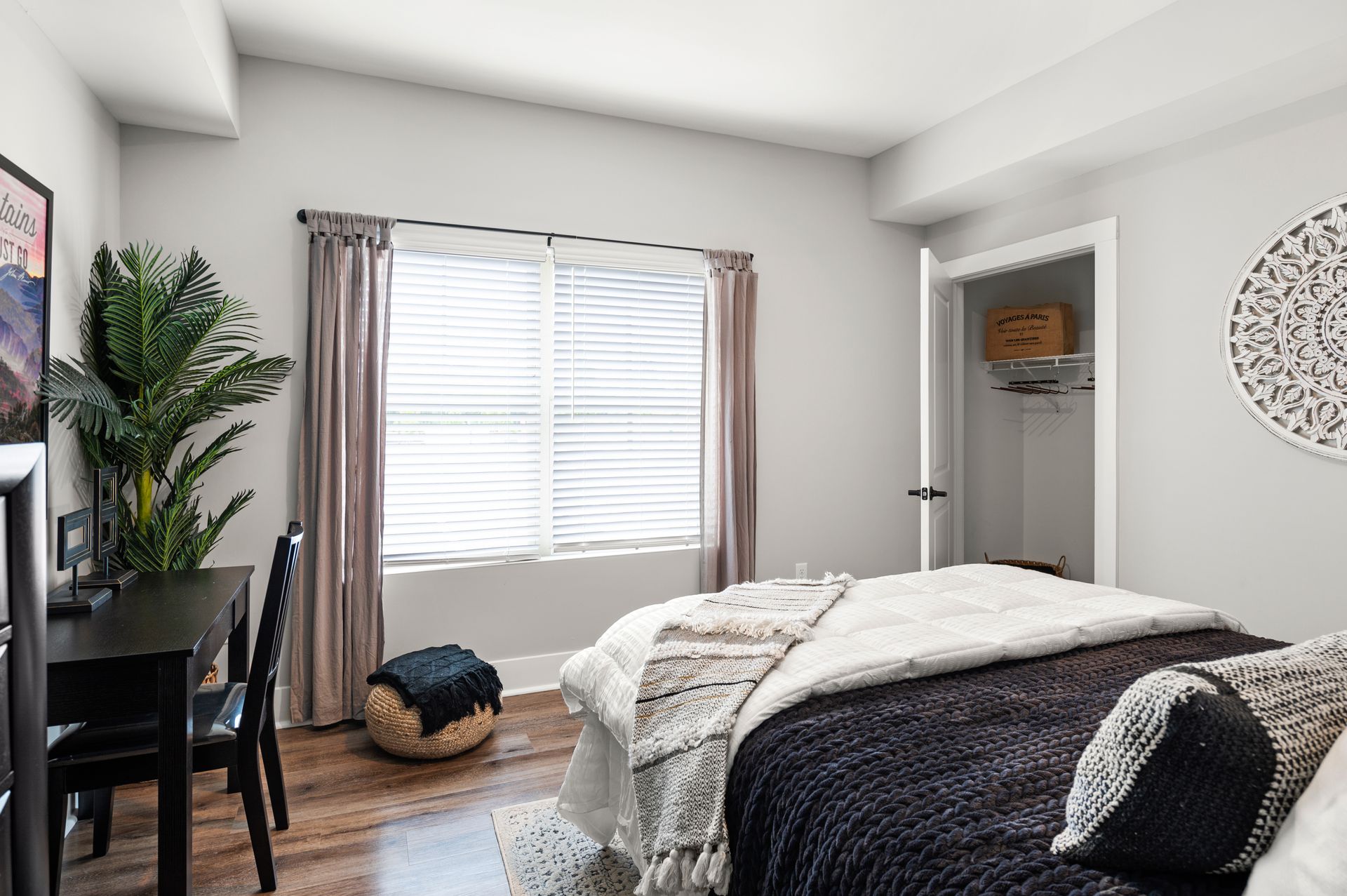 Gallery Apartments Near Clayton State University