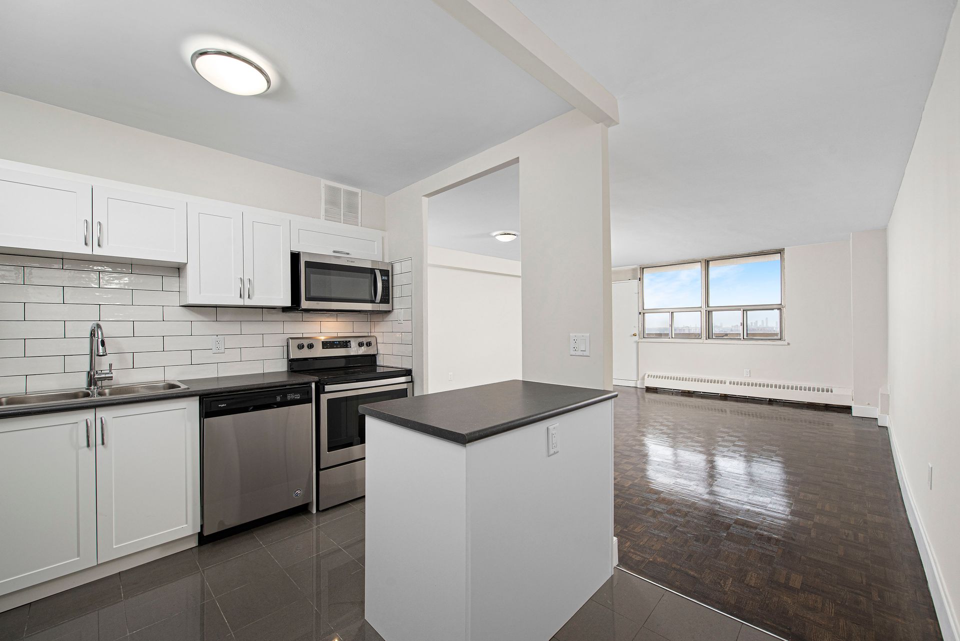 Weston Village Apartments for Rent