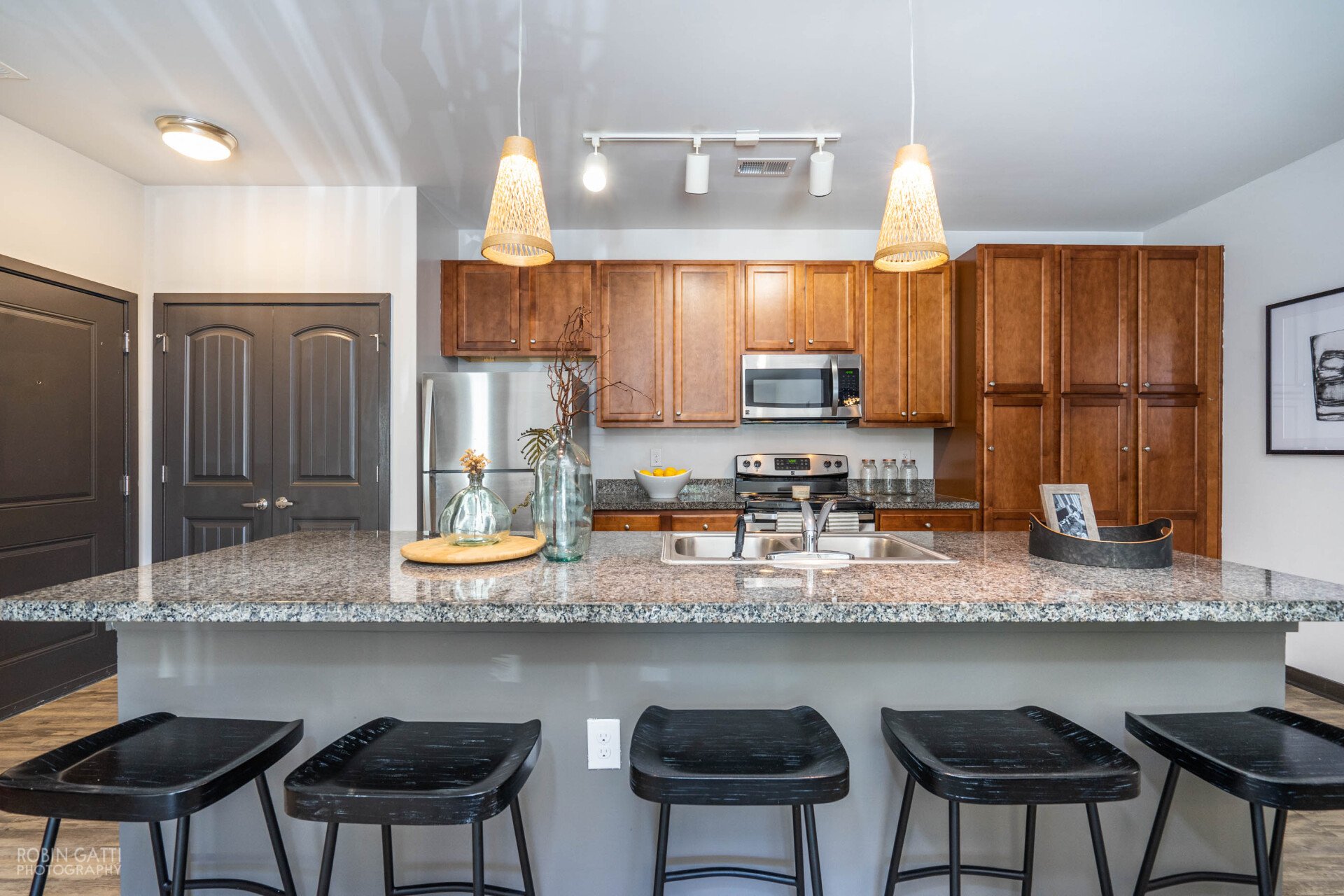 Home Station on McIntosh Apartments