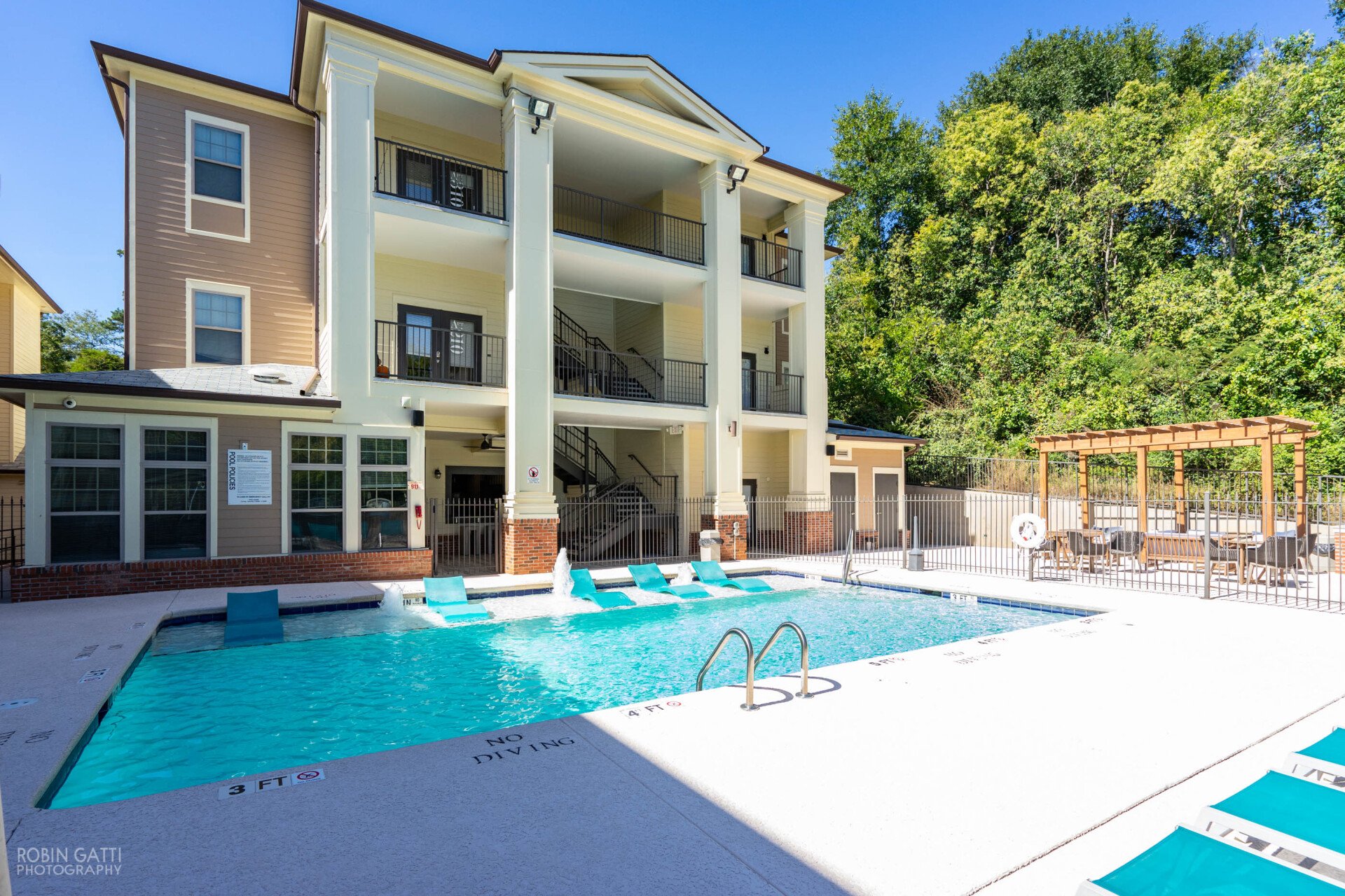 Home Station on McIntosh Apartments