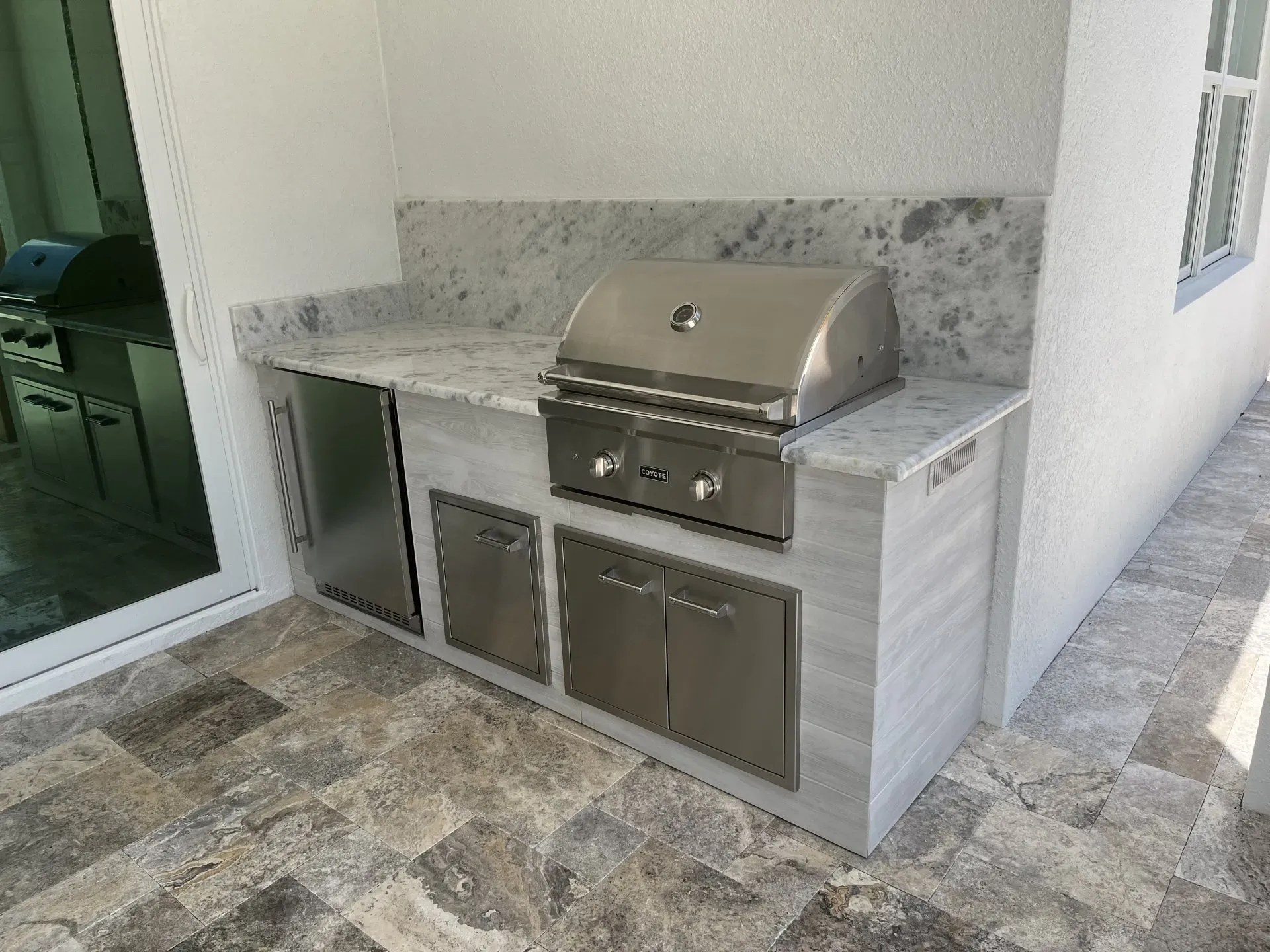 Cost of Outdoor Kitchens How Much Does An Outdoor Kitchen Cost? HL