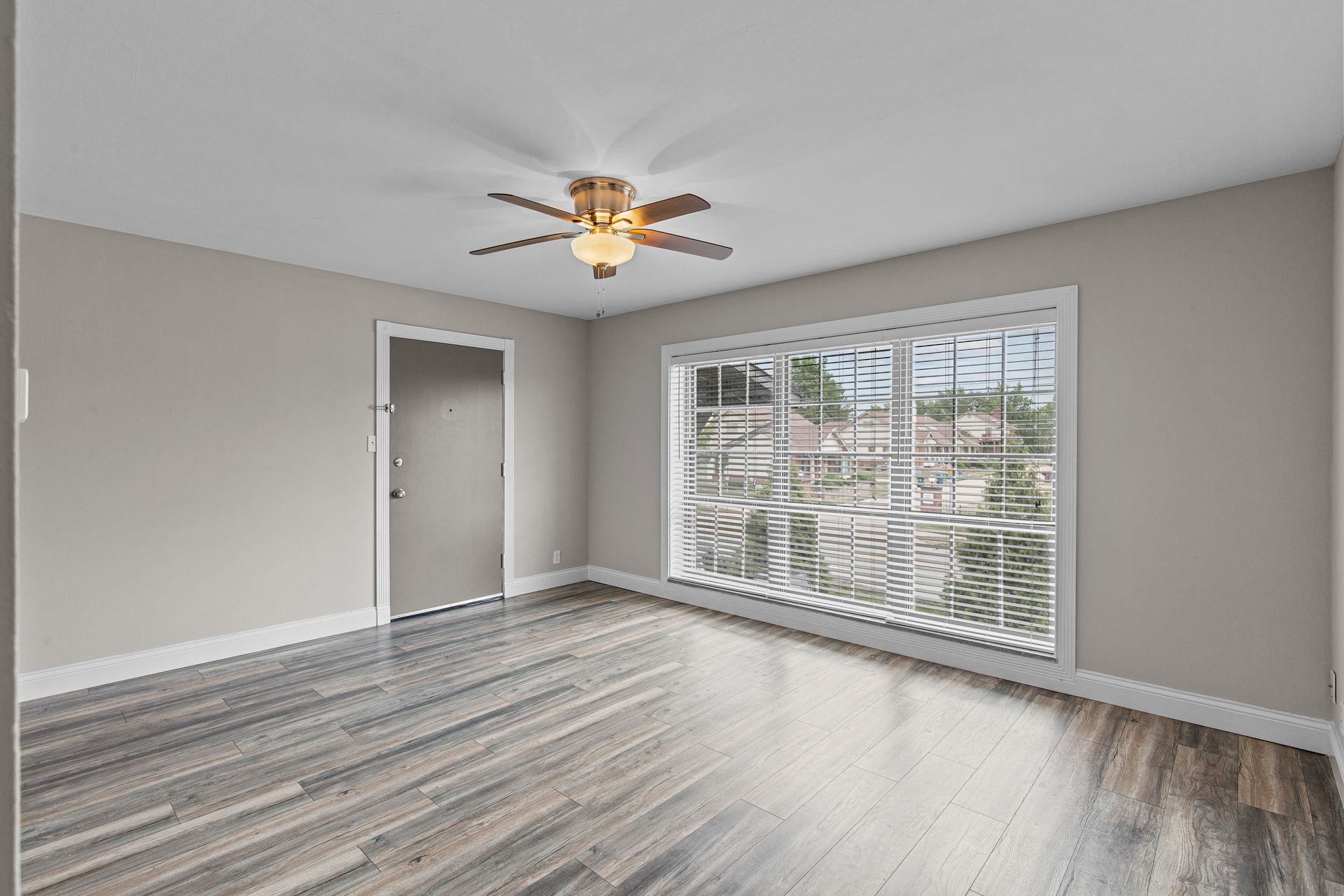 Anic Manor Apartments