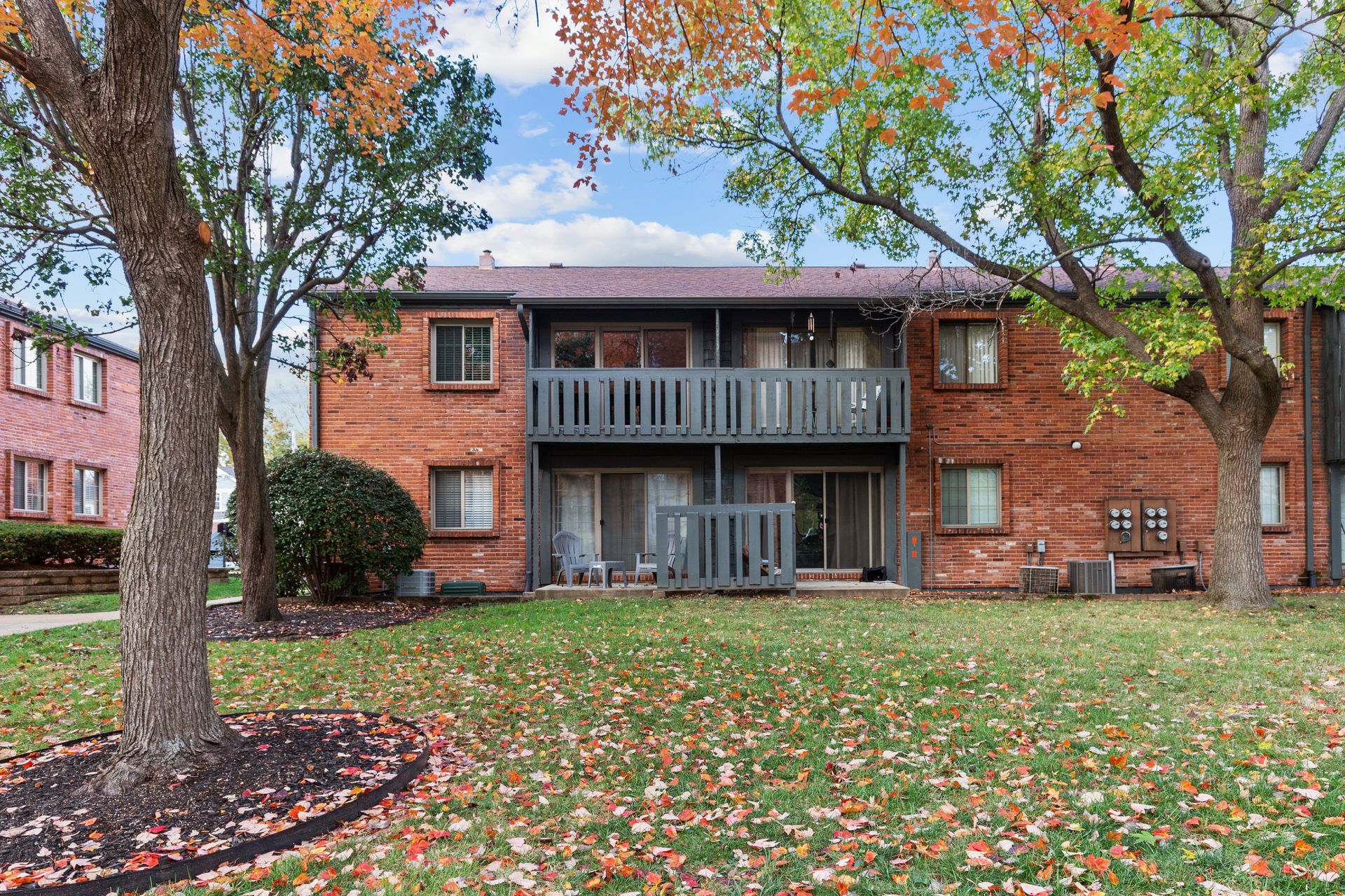 Anic Parkside Apartments