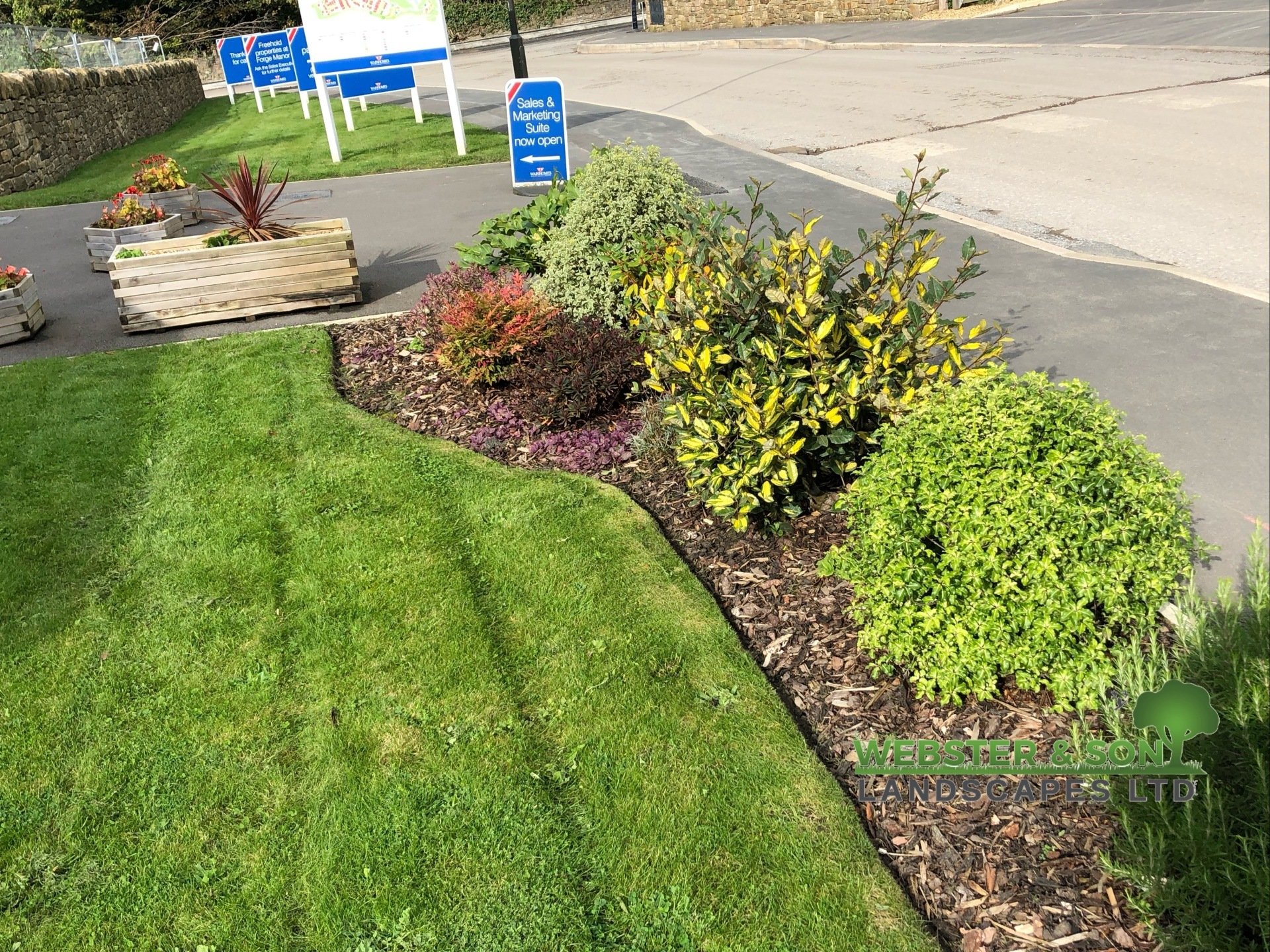 Grounds MaintenanceNorth West UKster & Son Landscapes