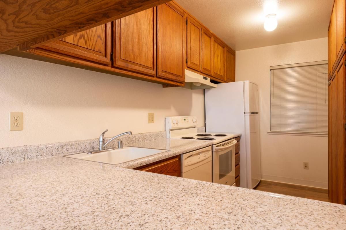 Oak Garden Apartments