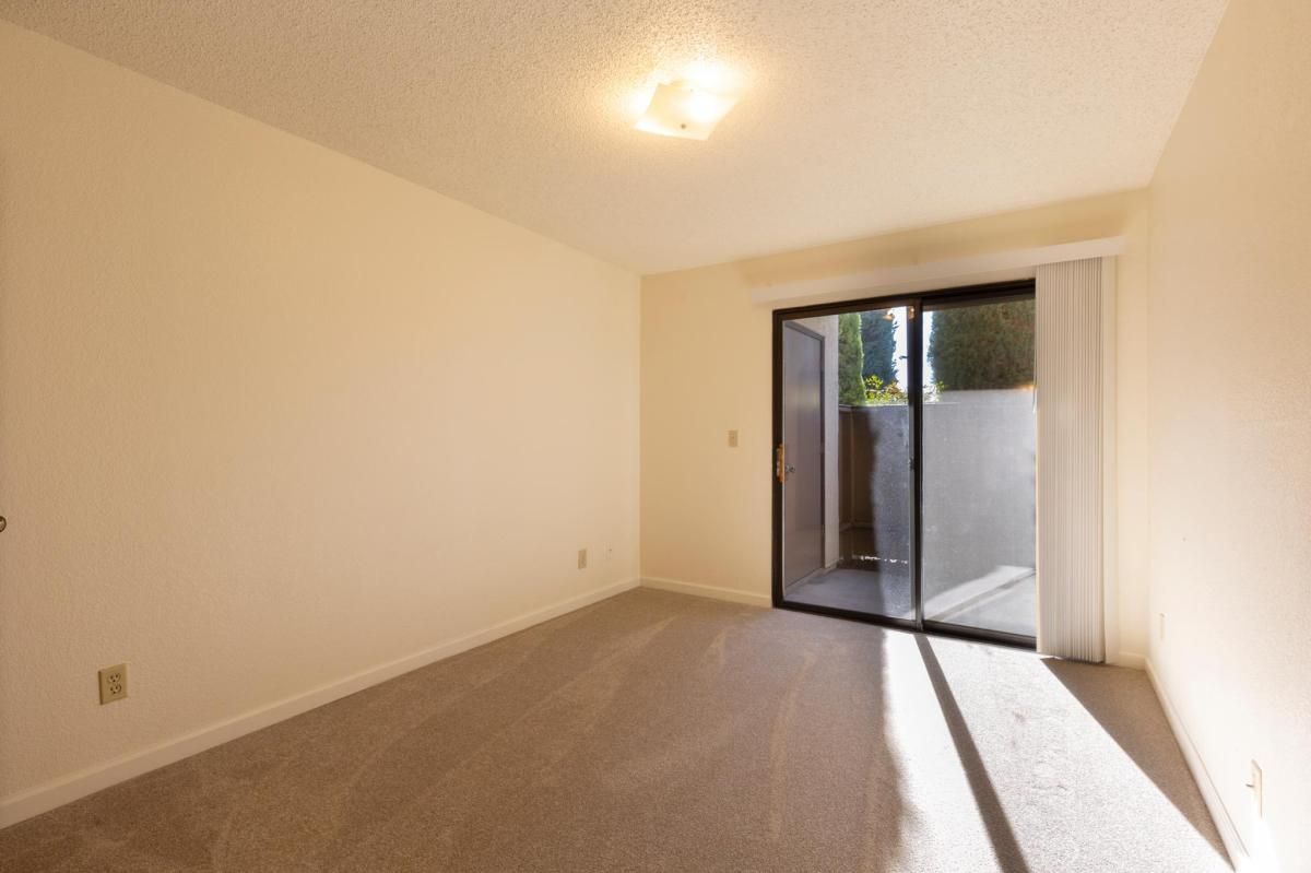 Oak Garden Apartments