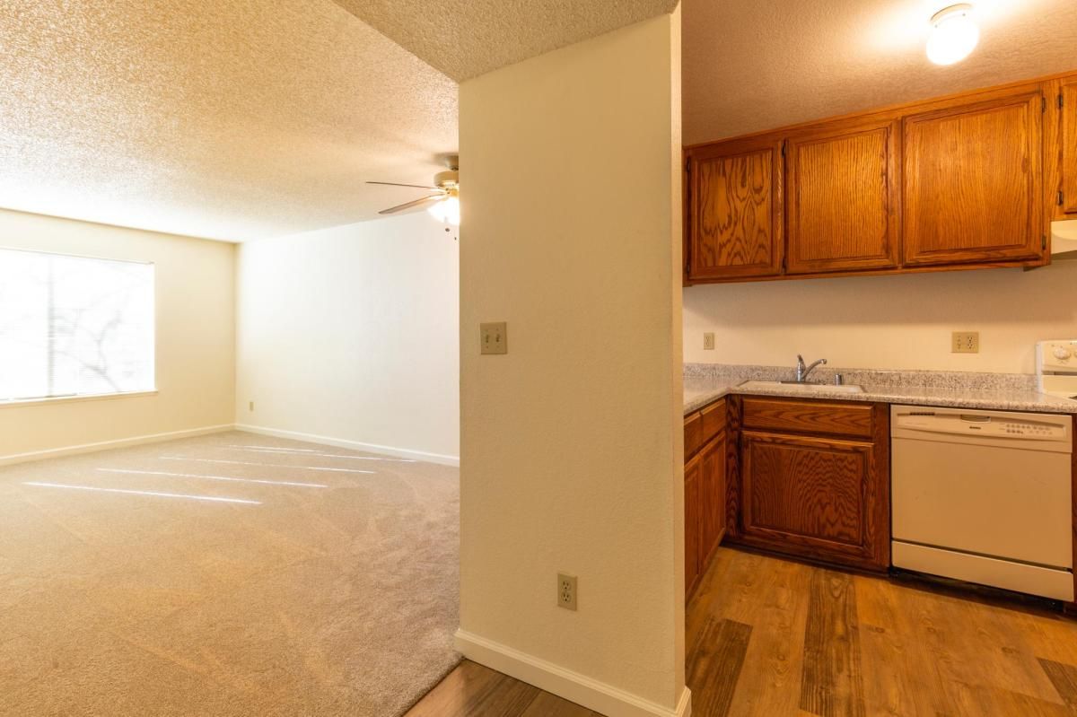 Oak Garden Apartments