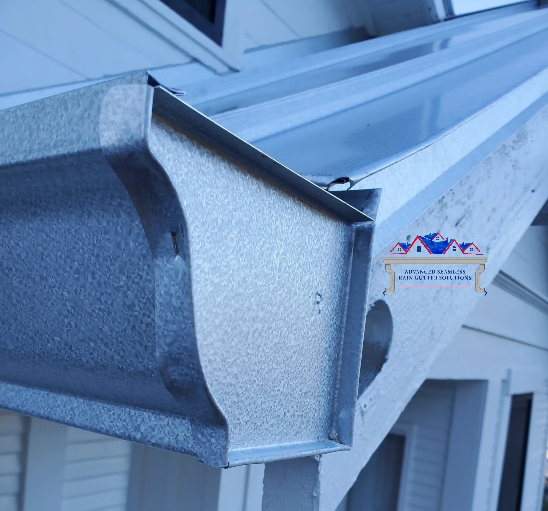KStyle Gutters VS. HalfRound Gutters Which is better?