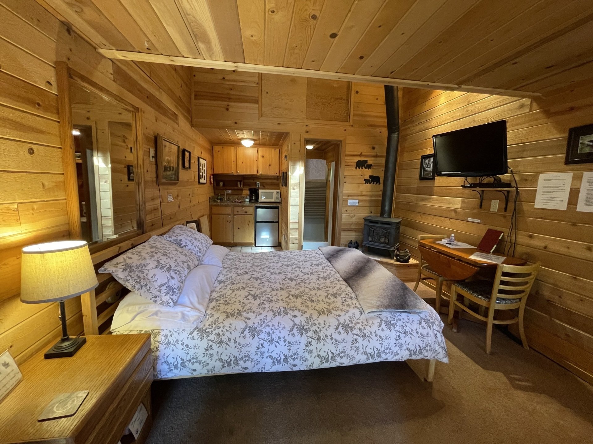 Holly's Place Lake Tahoe