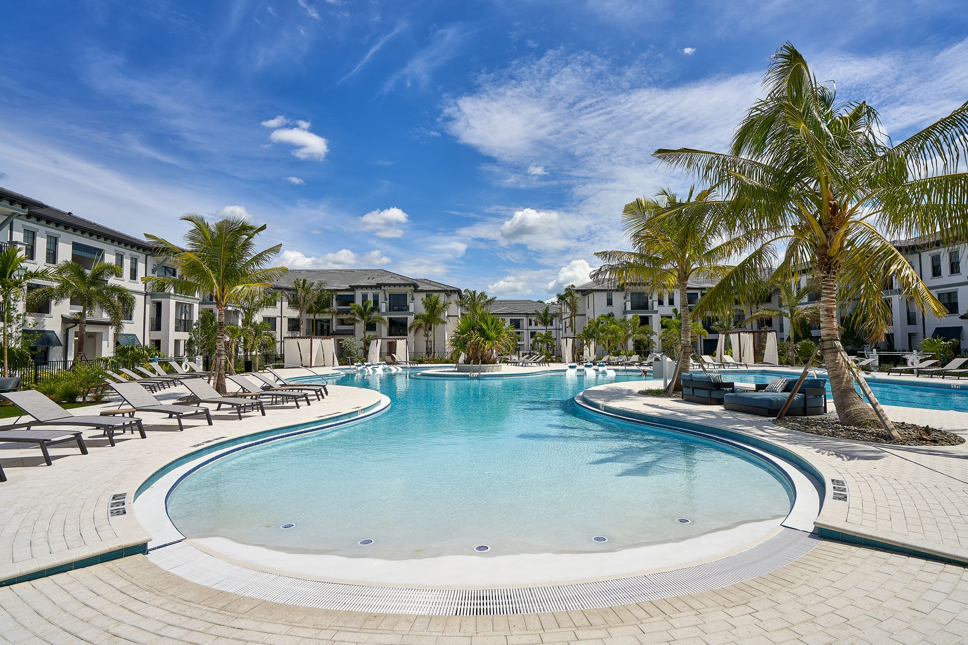 Gallery New Luxury Apartments Naples, FL