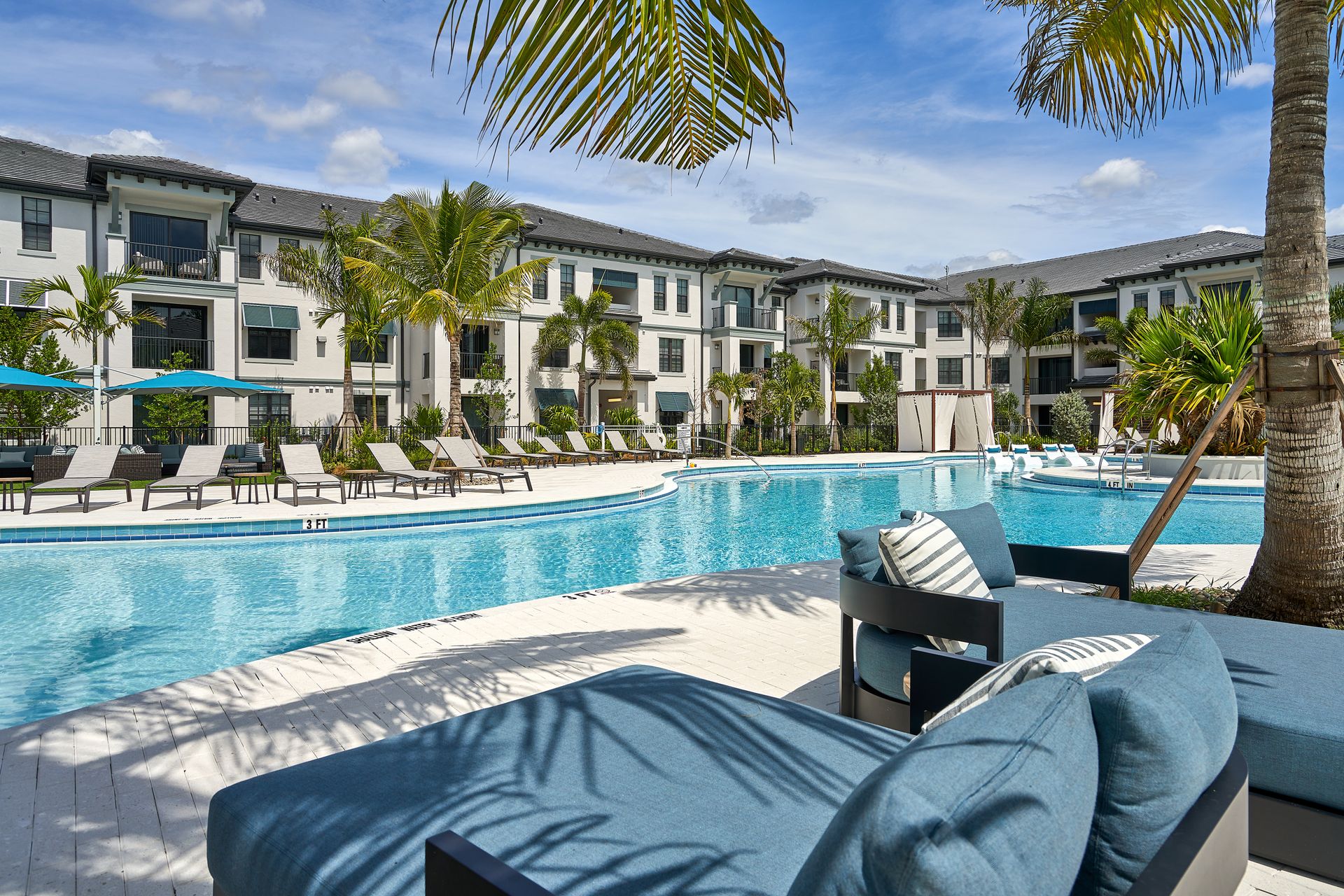 Gallery New Luxury Apartments Naples, FL