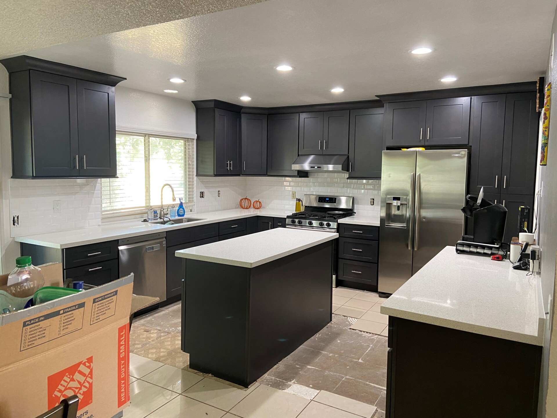 kitchen sinks renovation store Colton, Riverside, Redlands CA