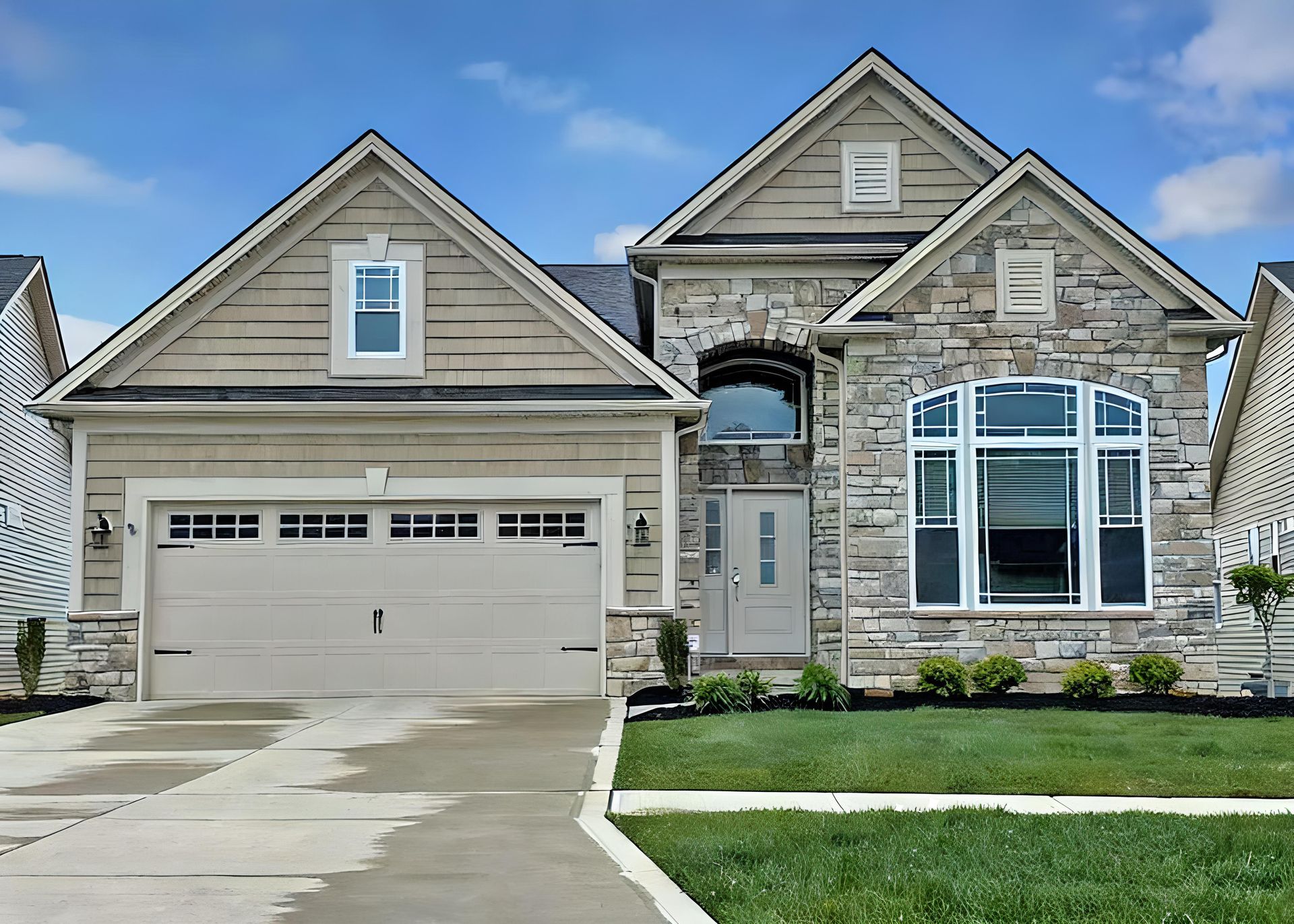 New villa homes Strongsville OH New Custom Homes New Cluster Homes