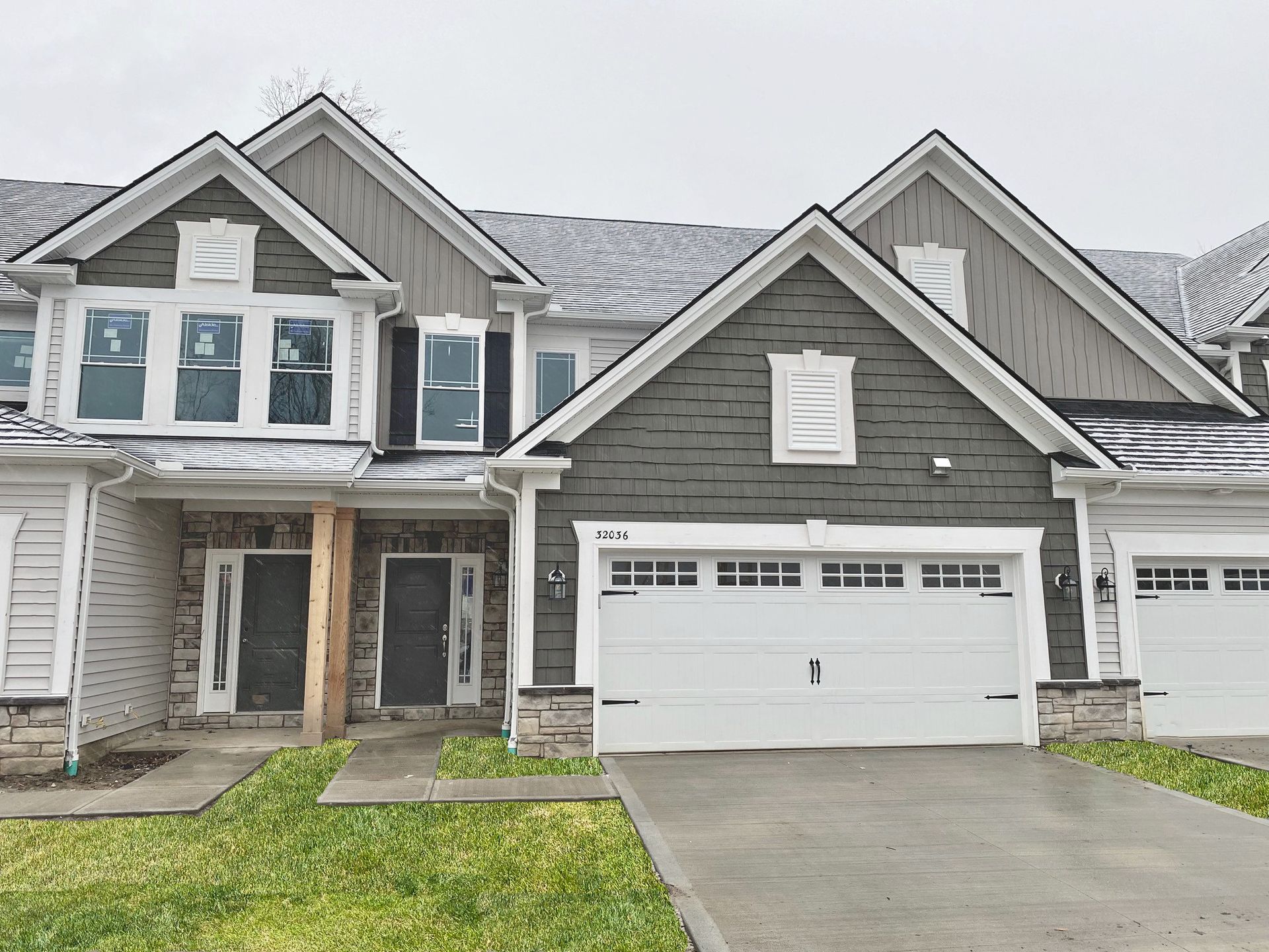 Quick Delivery and Move In Ready Custom and New Homes Strongsville