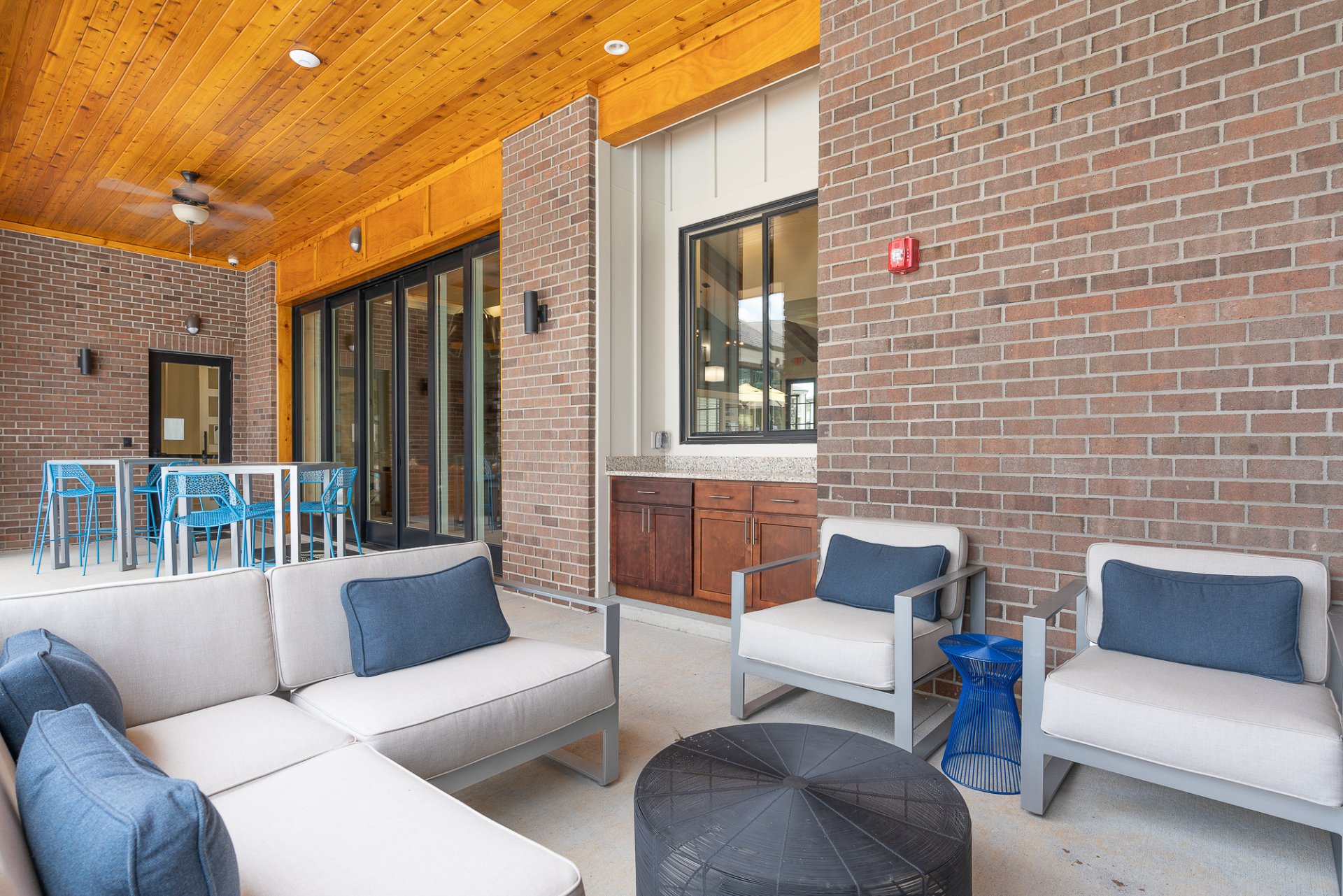 Overlook at Farragut Apartment Homes