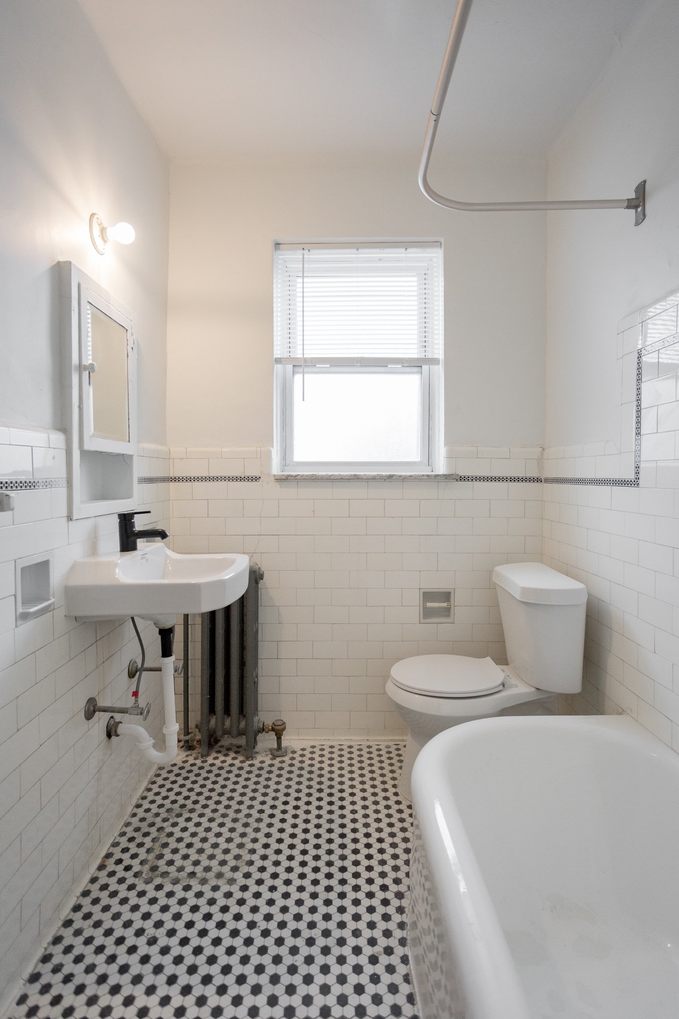 10210 Byron St. Apartments Detroit