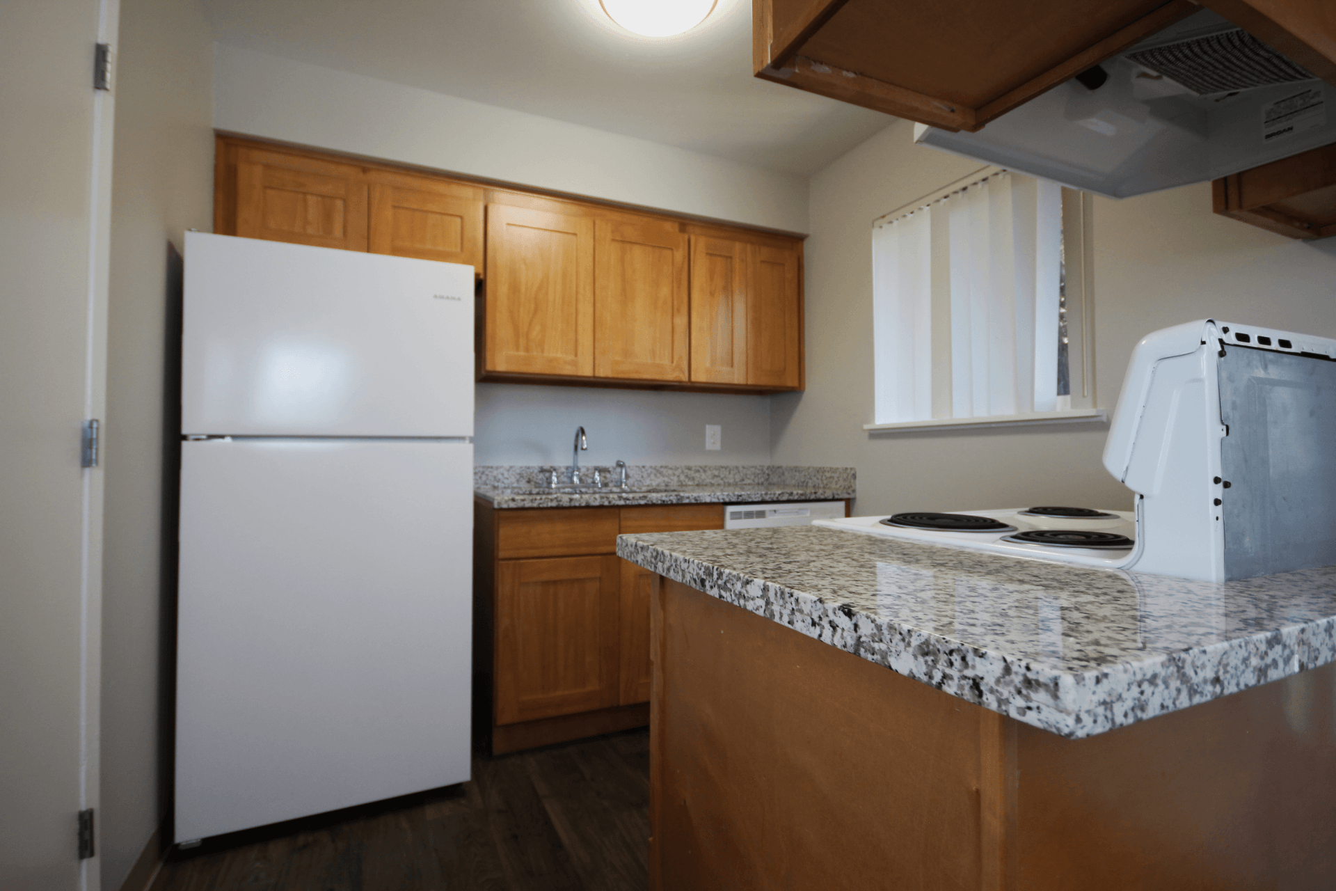 Photos View Echo Glen Apartments Interior and Exterior Images Online