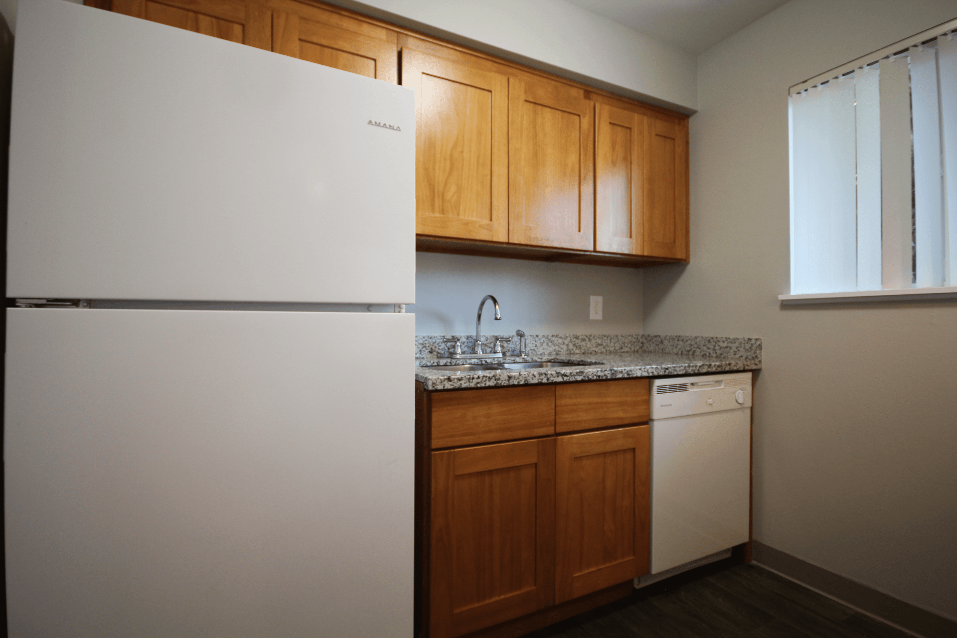 Photos View Echo Glen Apartments Interior and Exterior Images Online