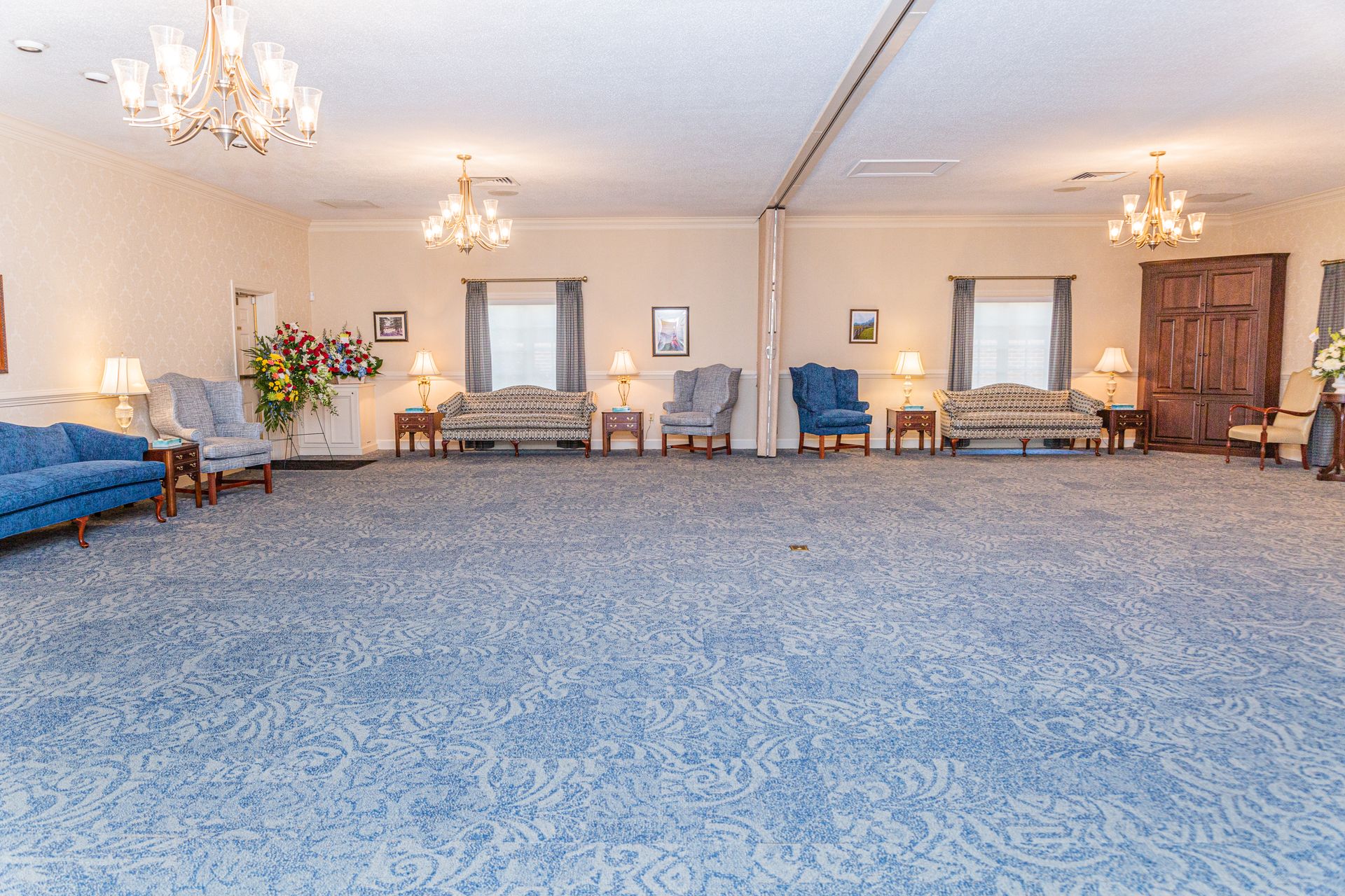 Oakey's Funeral Service & Crematory's South Roanoke, Virginia funeral home