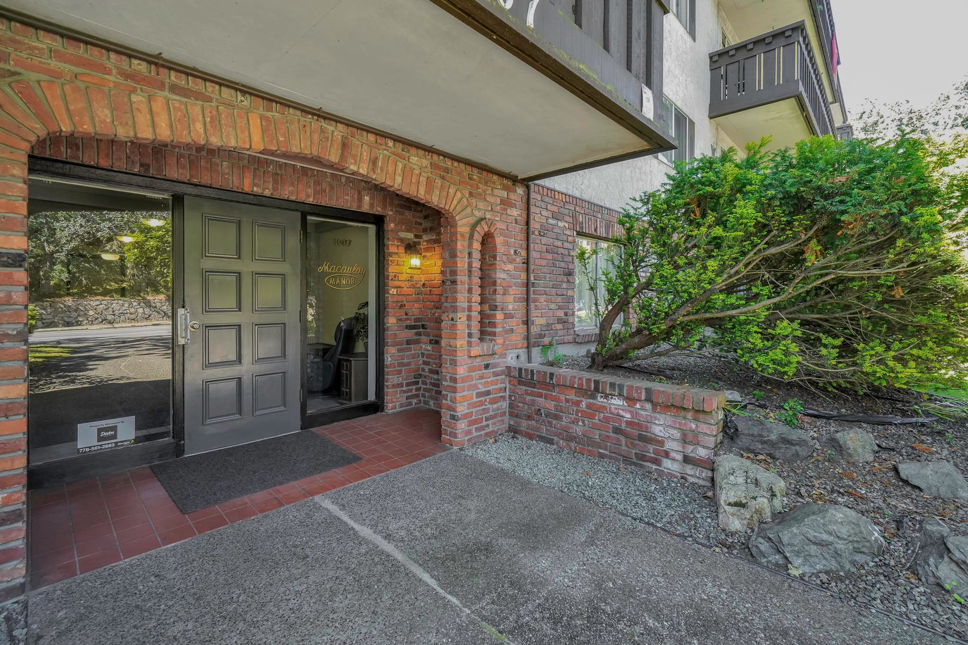 Macaulay Manor Apartments Gallery