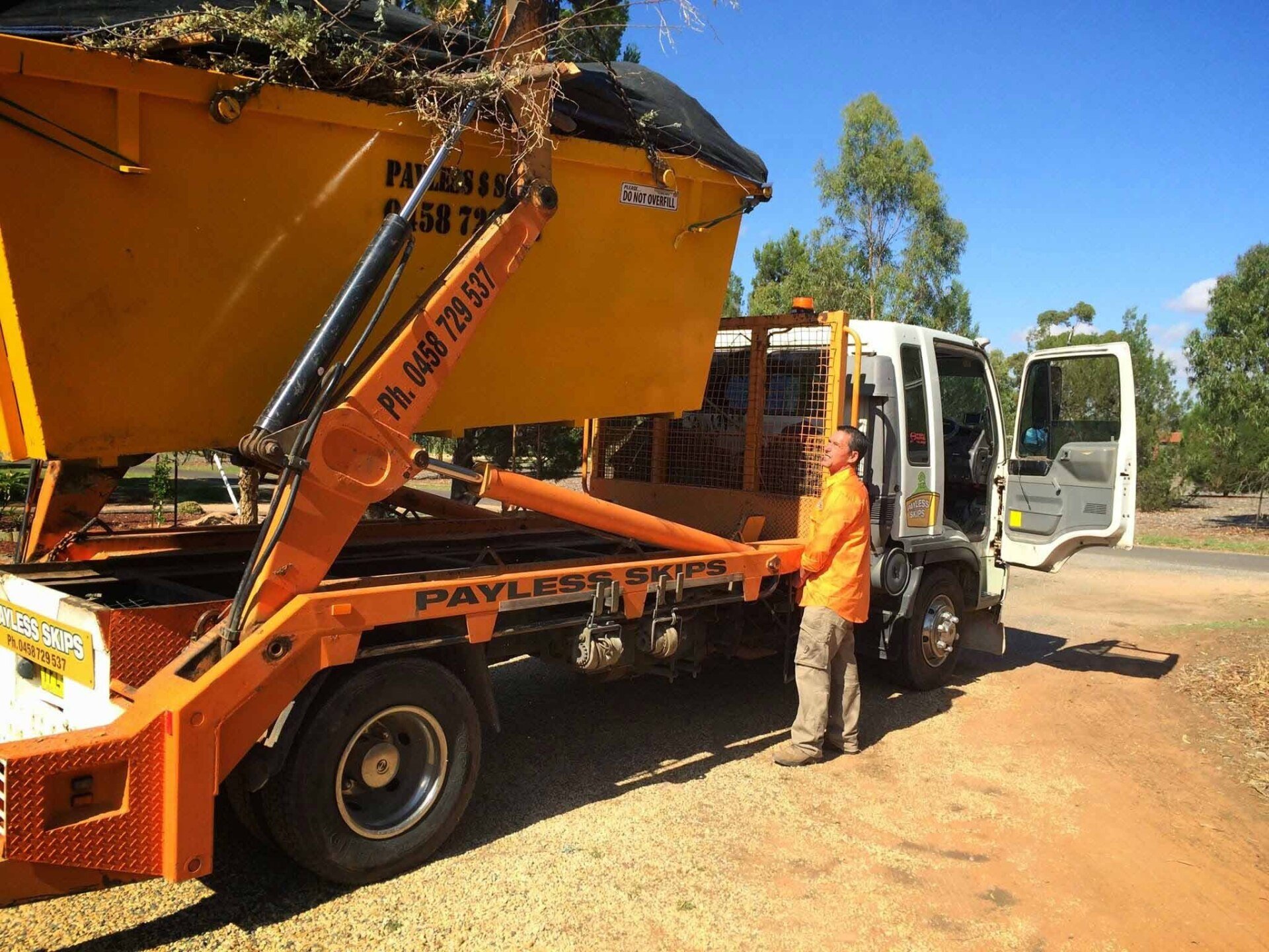 Affordable Skip Bin Hire Mildura, VIC Payless Skips