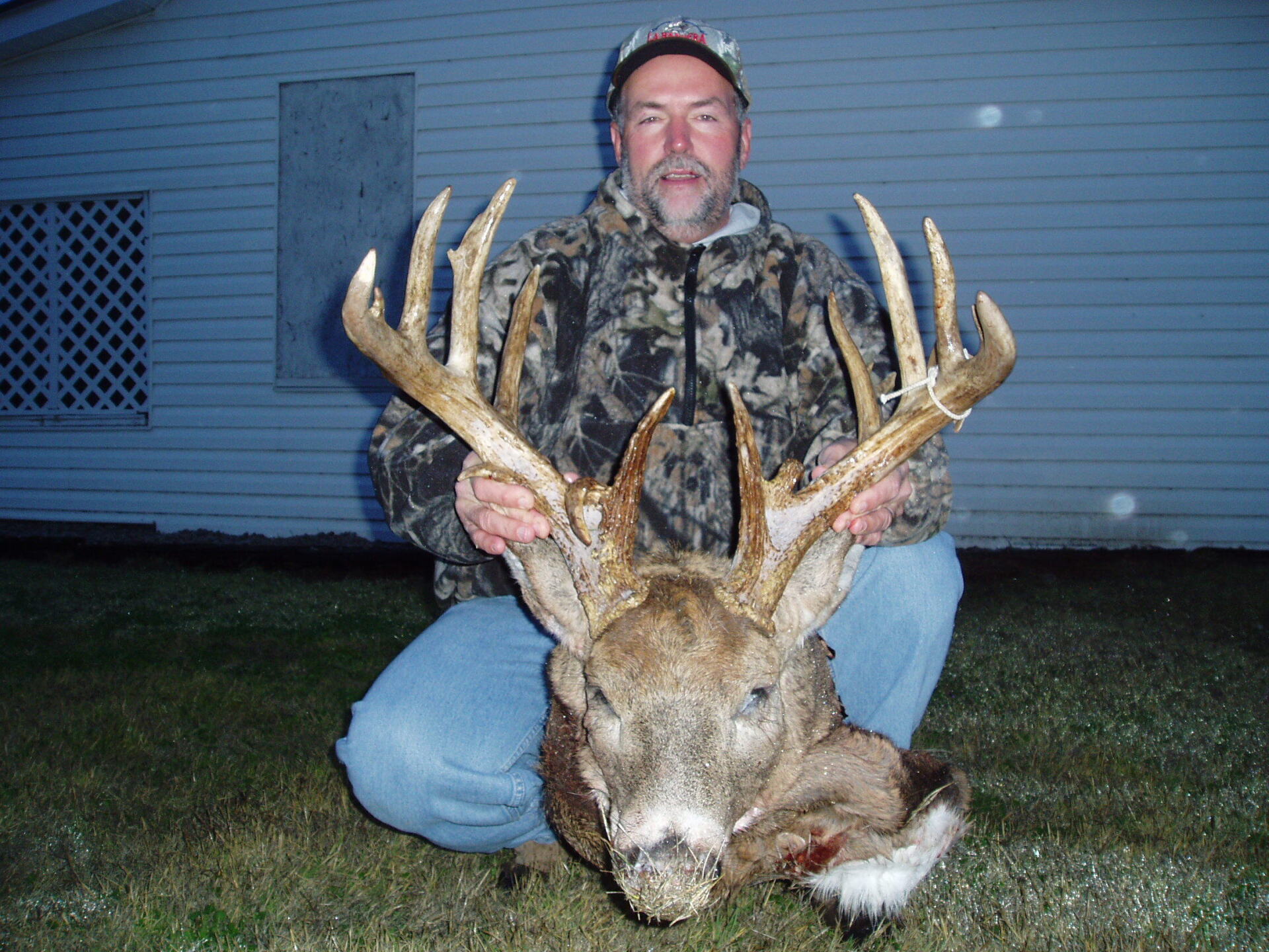 Oklahoma Whitetail Deer Hunting, Oklahoma Deer Hunt, Kanas Deer Hunting