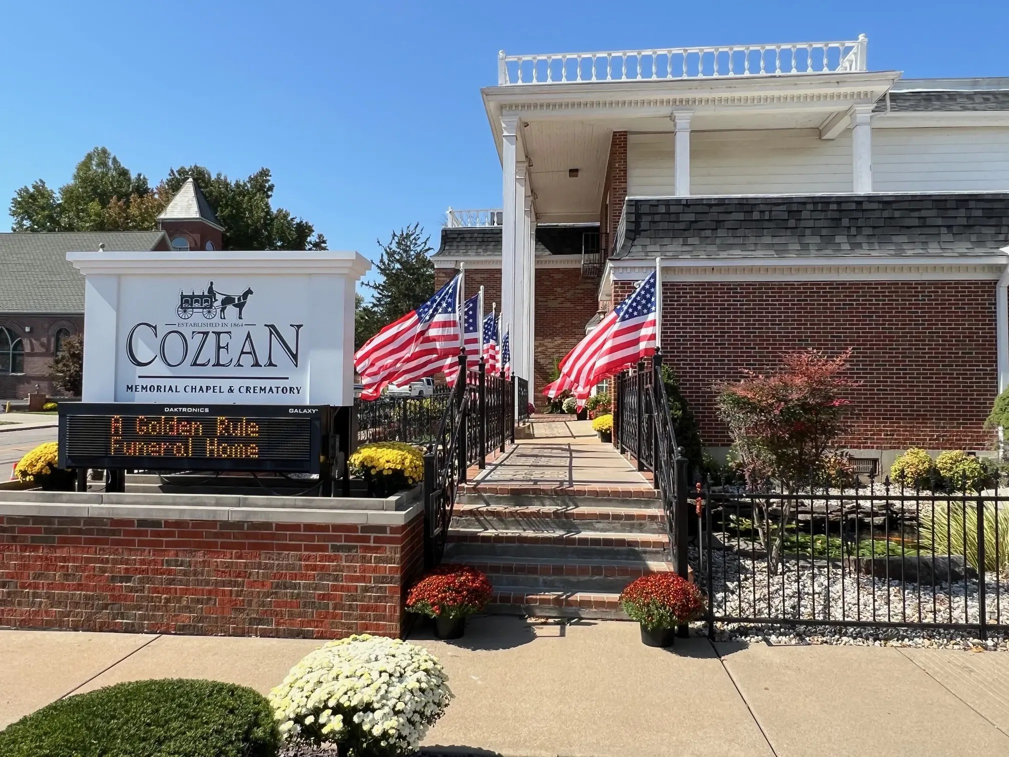 Cozean Memorial Chapel and Crematory(02)