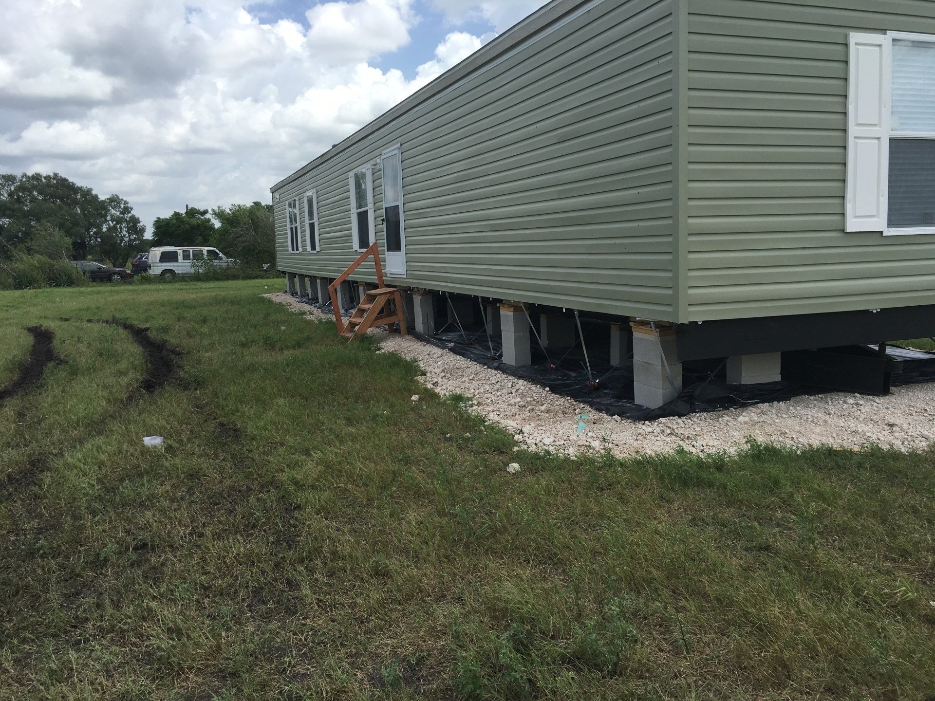 View Our Gallery San Antonio, TX Martinez Mobile Home Transporting