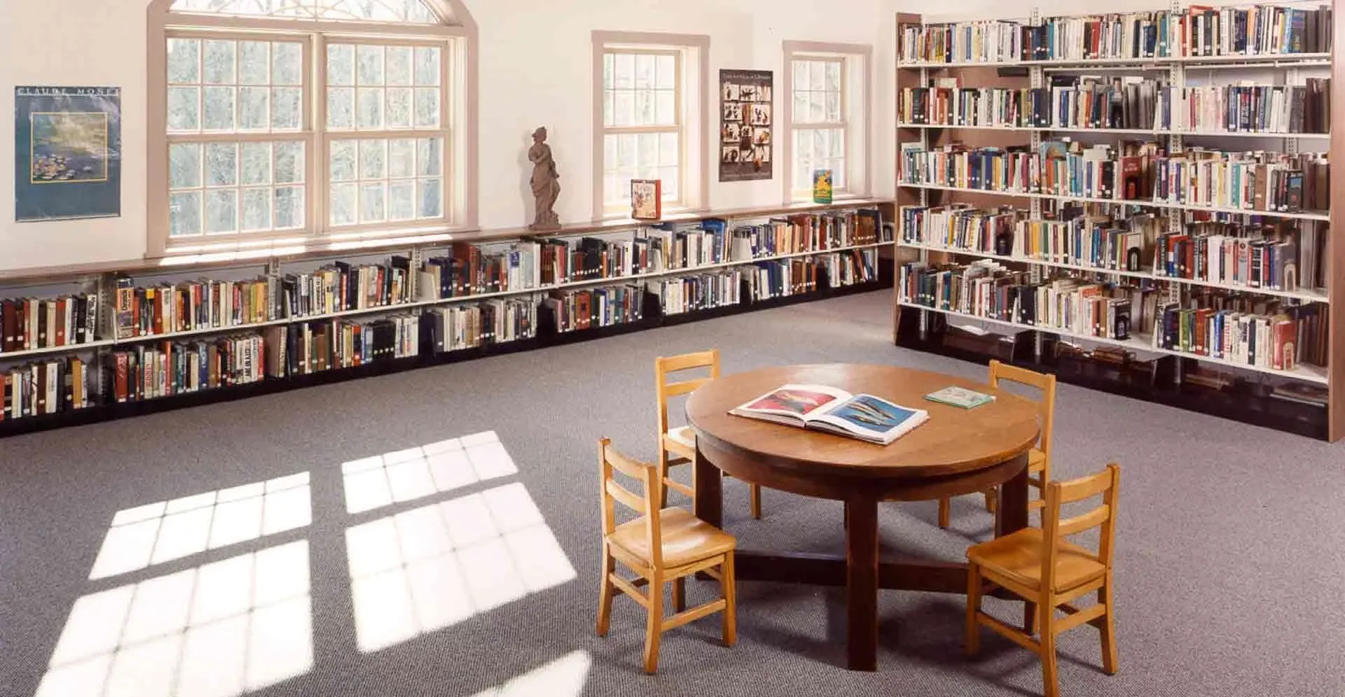 Chaplin Library and Senior Center