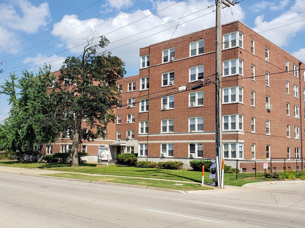 Main Street Apartments Rockford, Illinois