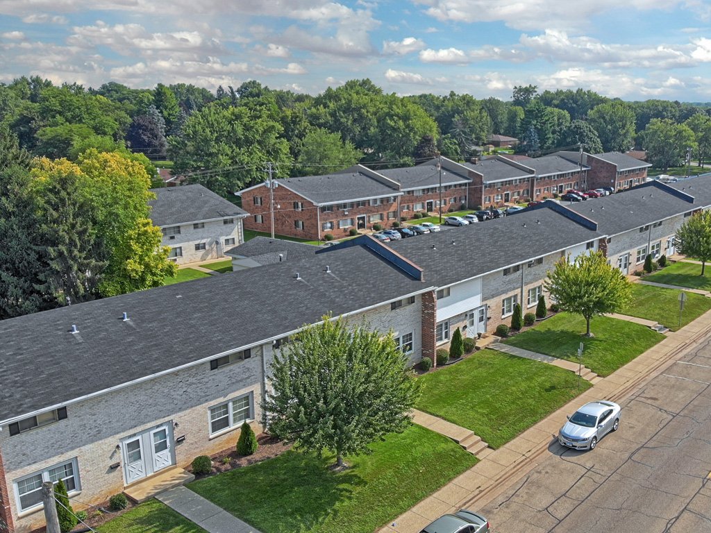 Halsted Park Find your new home in our Rockford area living spaces.