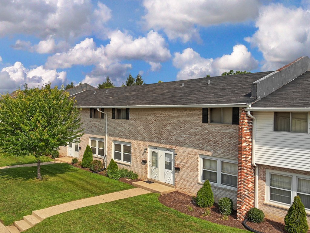 Halsted Park Find your new home in our Rockford area living spaces.