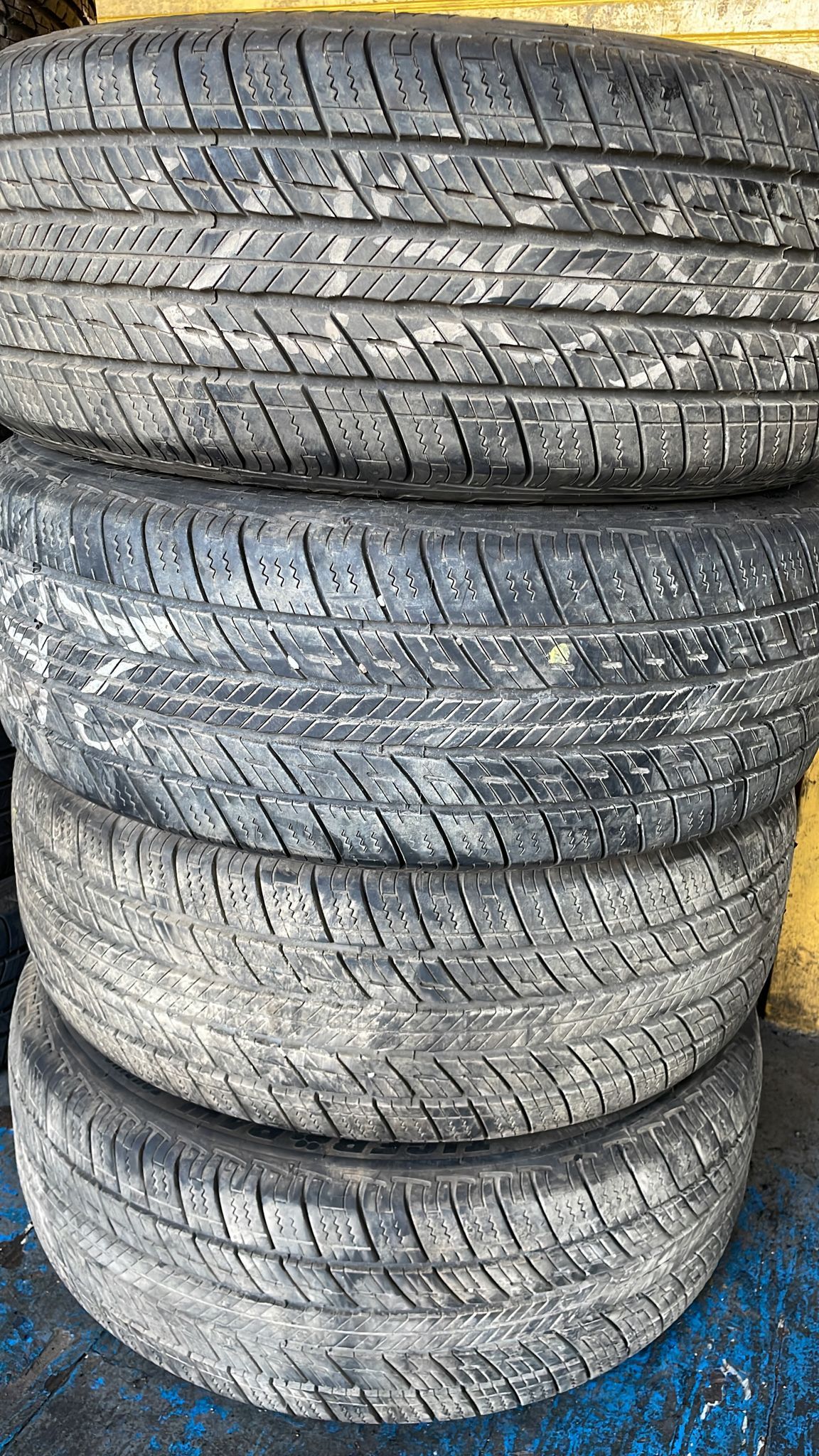 Gallery Harrisburg, PA Family Tires Corp