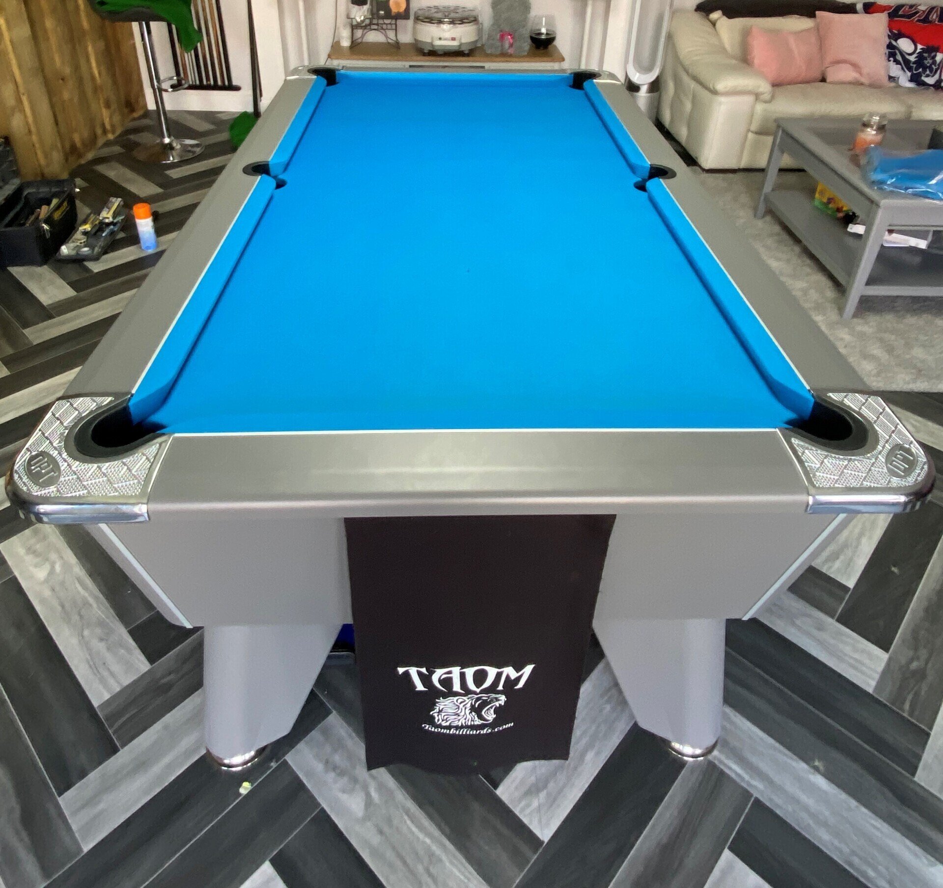 Pool table reclothing Fareham│ Ian Griffiths Services