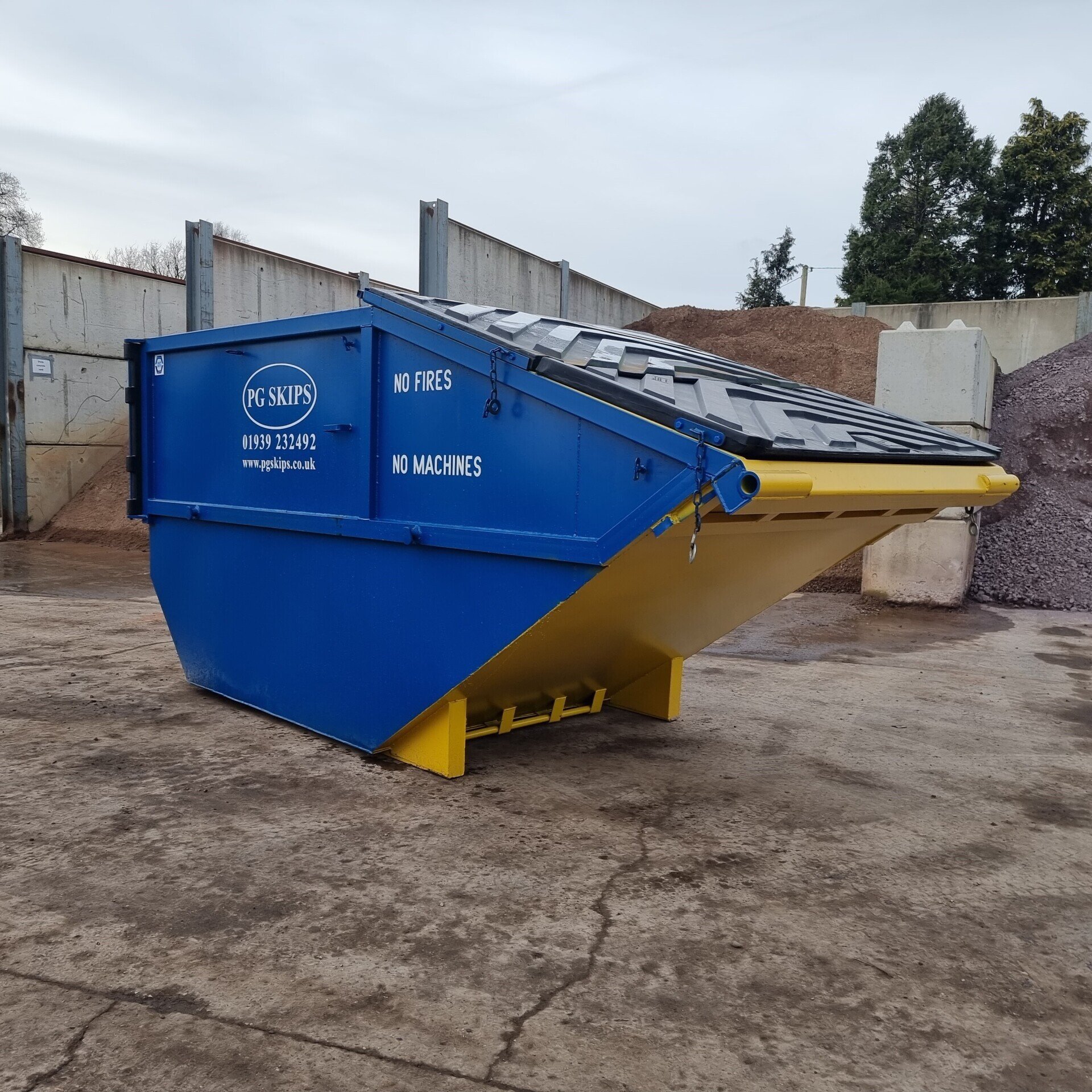 Bin Hire, REL, Regular collections, Recycling, No contract.