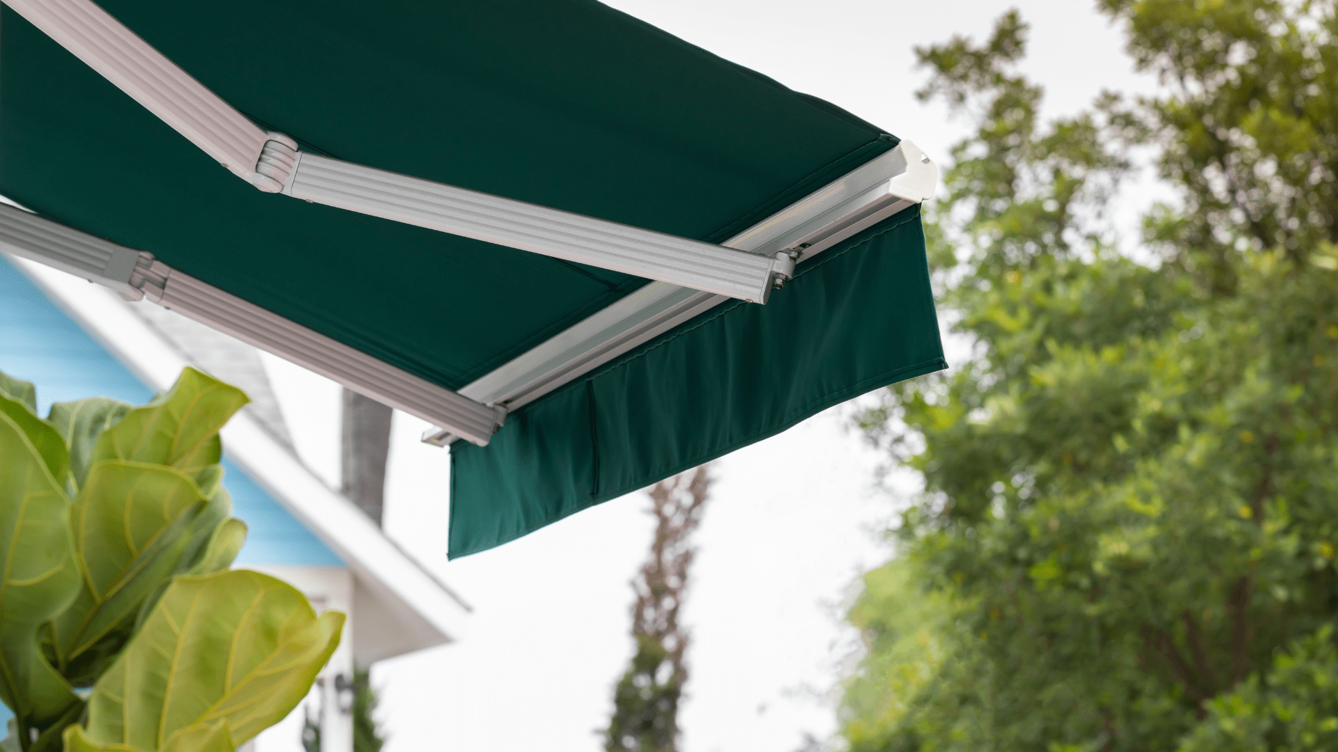 Motorized Patio Awnings Fountain Valley, CA 8005040385