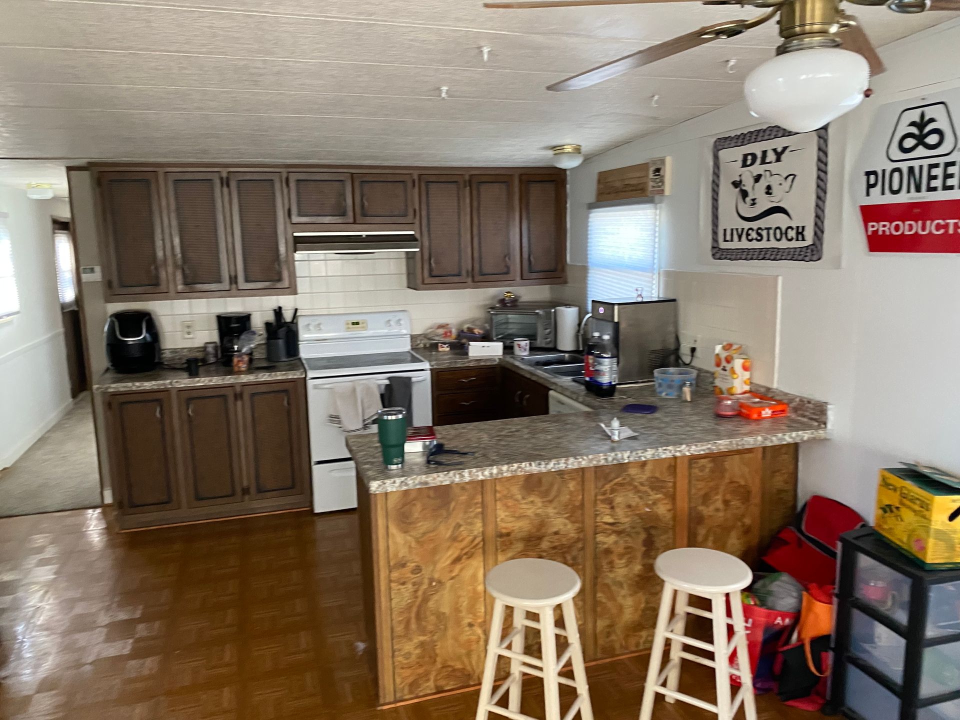 120 Apple Pl, Old Orchard Mobile Homes Ames, Iowa