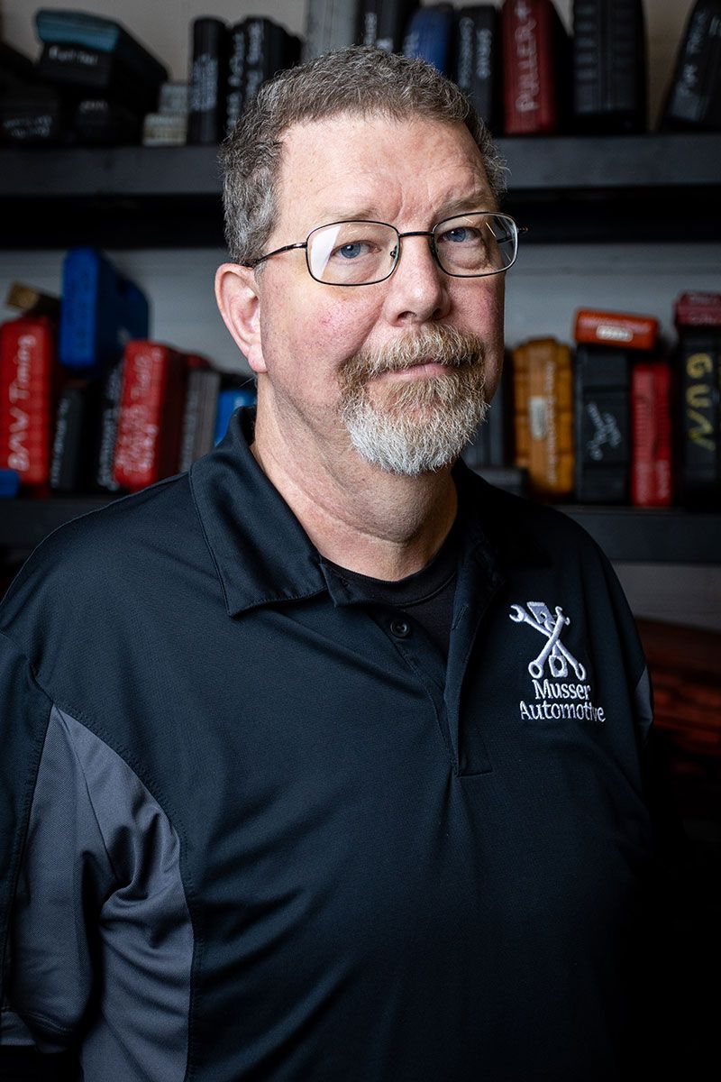 Certified Auto Technicians Bowling Green, KY