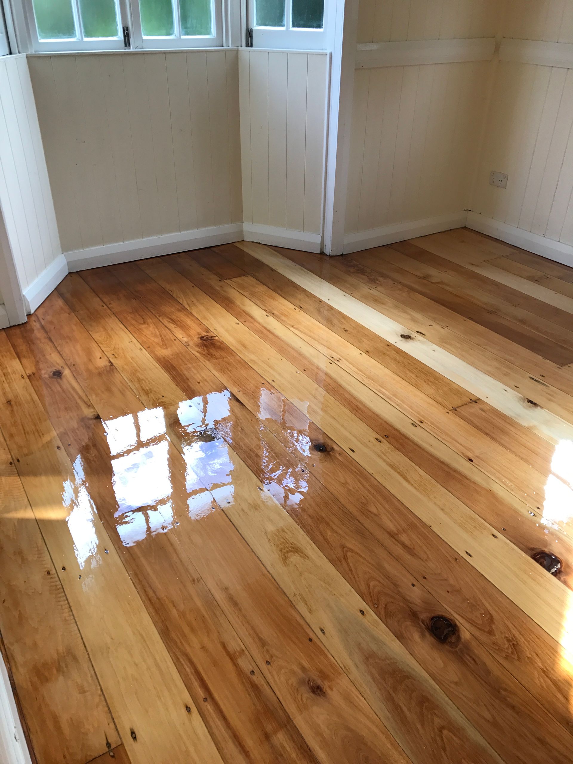 Timbertop Floor Sanding & Polishing Floor Sanding in Cairns