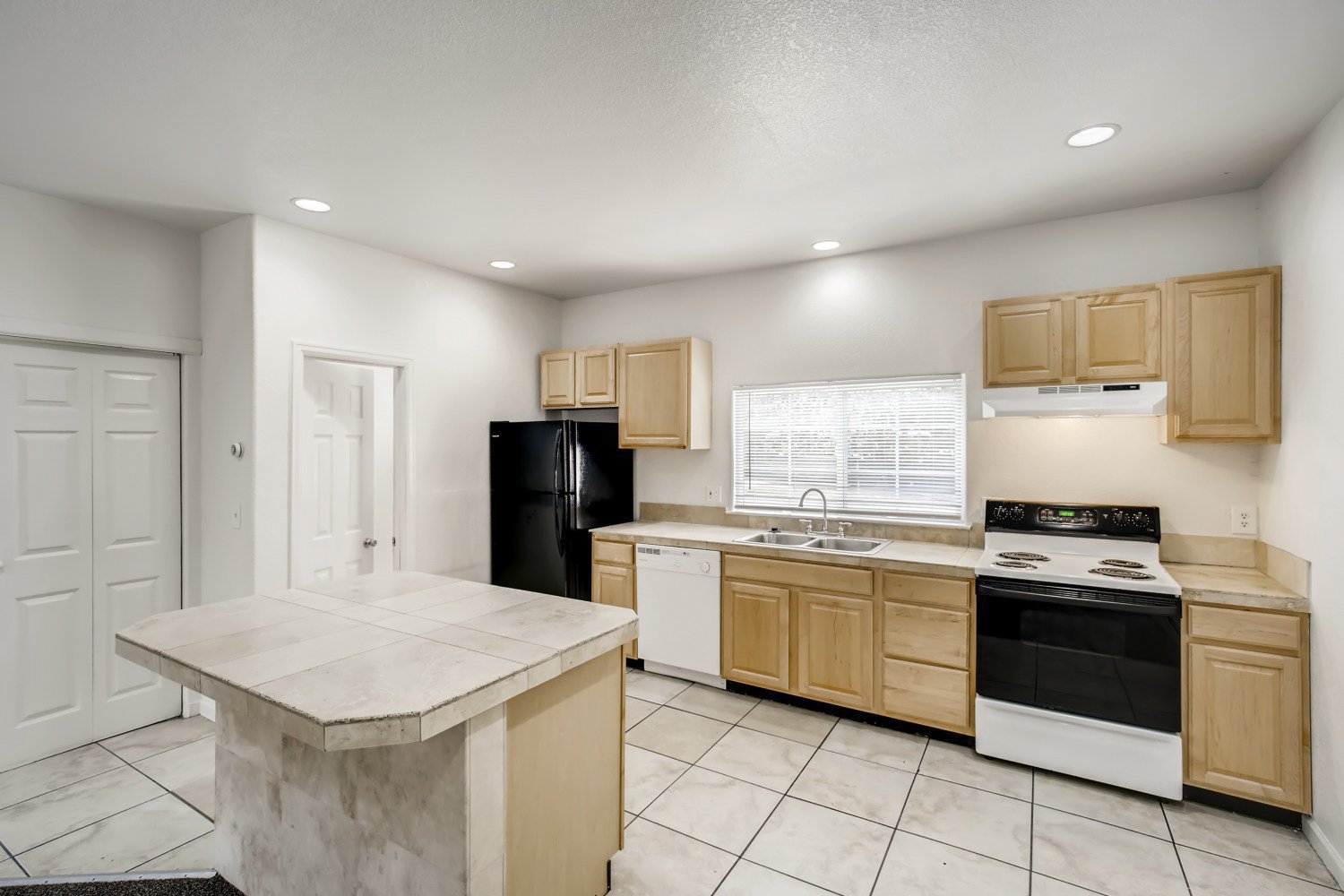 Denver/Golden CO Townhome Apartment for Rent