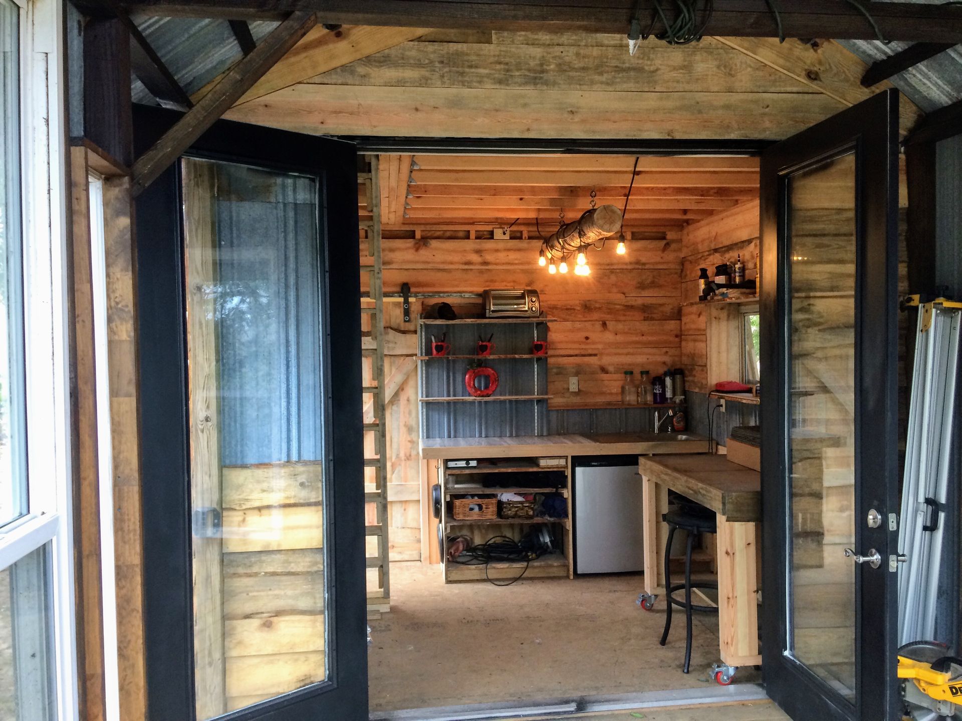 Tranquil Cabin Rentals The Falls at Sewanee Creek